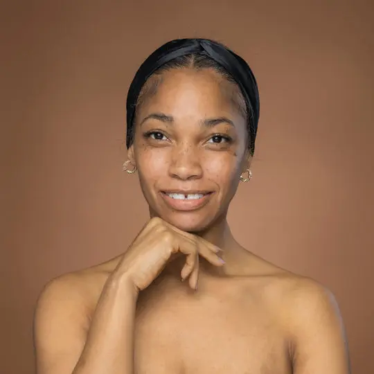Satin Headband With Twist Black - Image 4