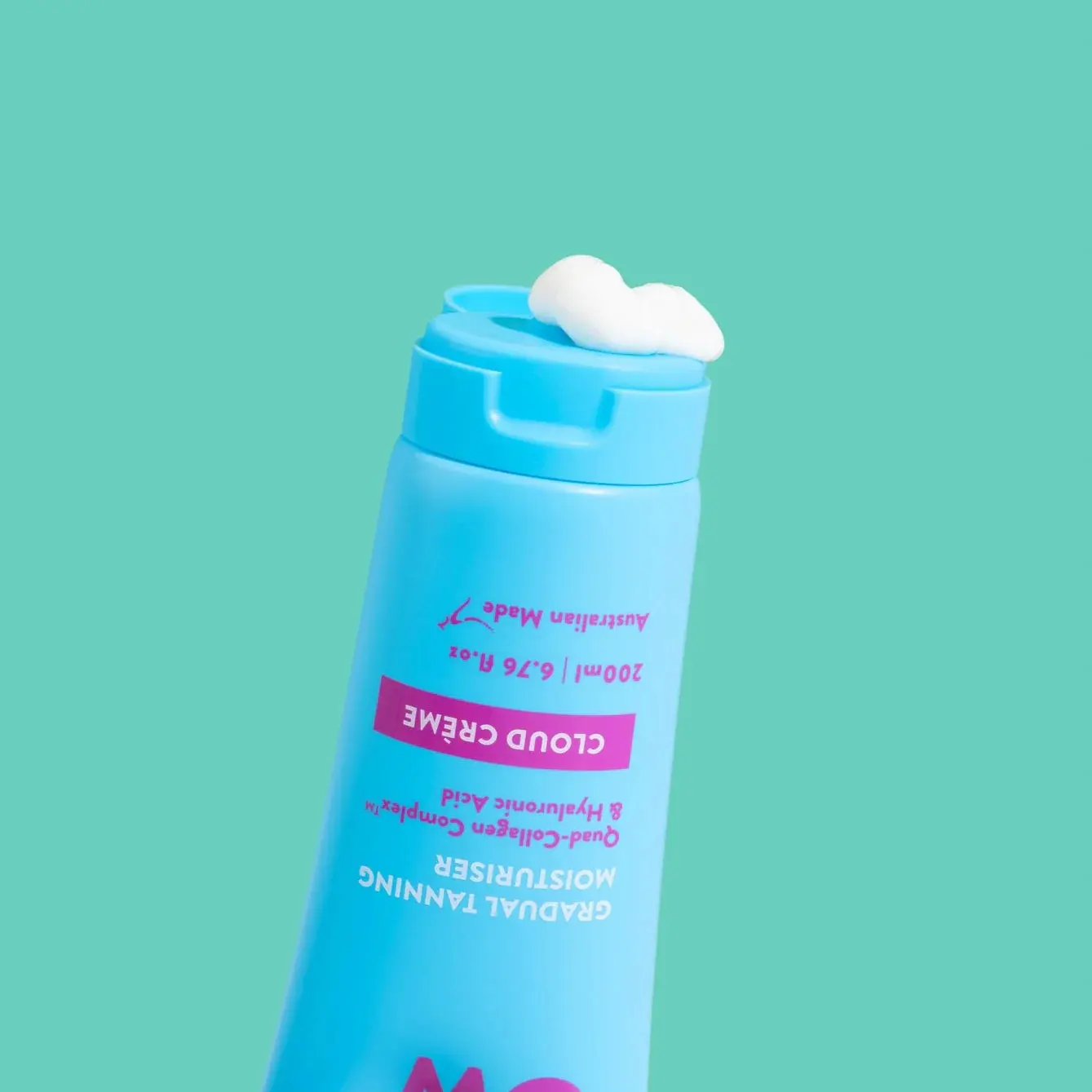Gradual Tanning Moisturizer - Image 5