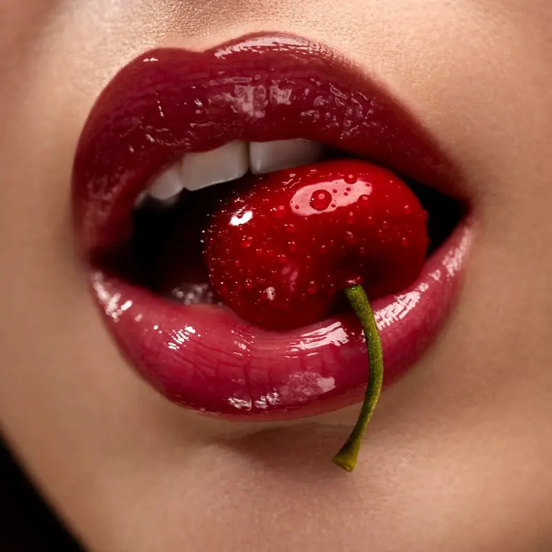Glazy Lips Cherry Pie - Image 3