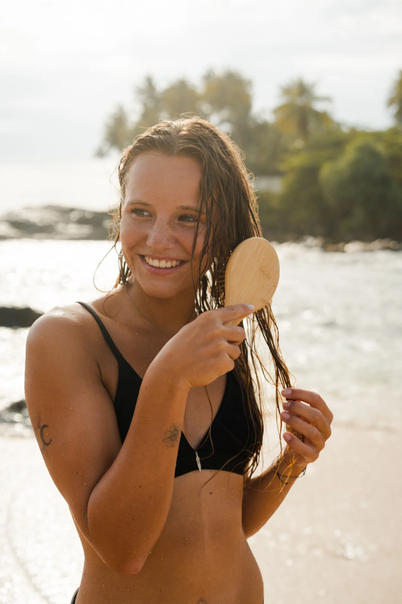 Bamboo Oval Hairbrush - Image 8