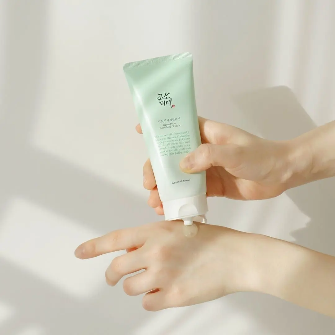 Green Plum Refreshing Cleanser - Image 3