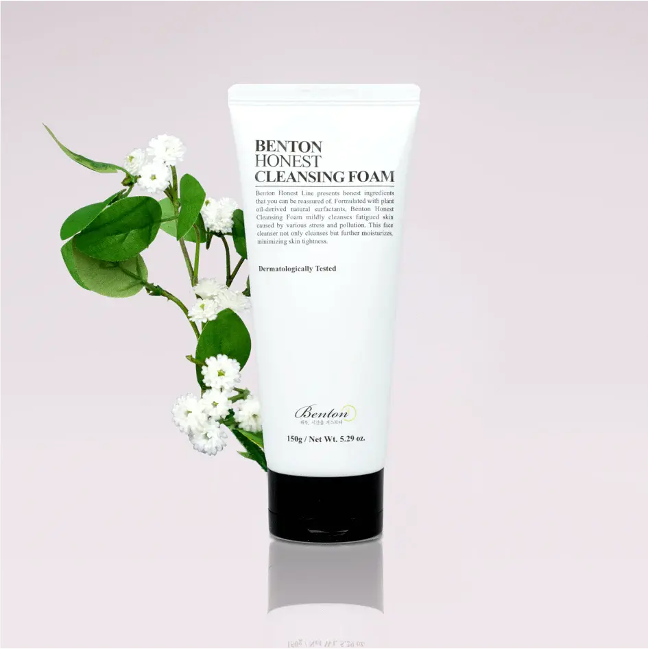 Honest Cleansing Foam - Image 5