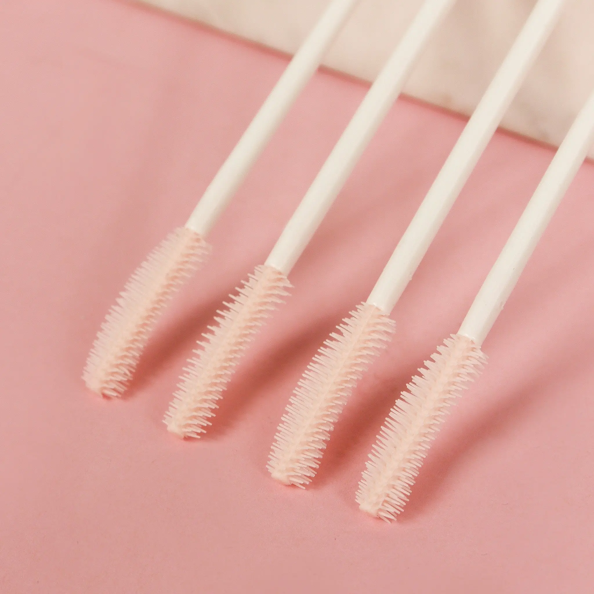 Disposable Curling Mascara Wands 10 pc. - Image 3