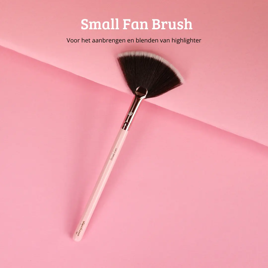 Pink & Rose Gold Small Fan Brush - Image 2