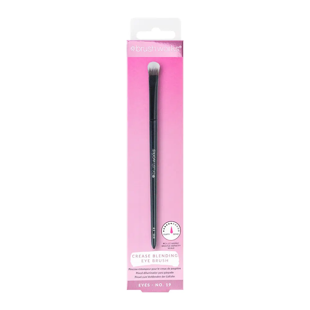 No. 19 Crease Blending Eye Brush - Image 5
