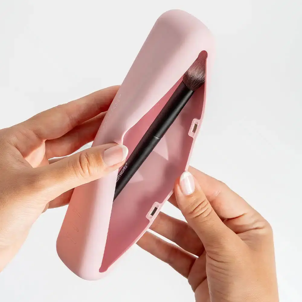 Silicone Makeup Brush Shield - Image 3