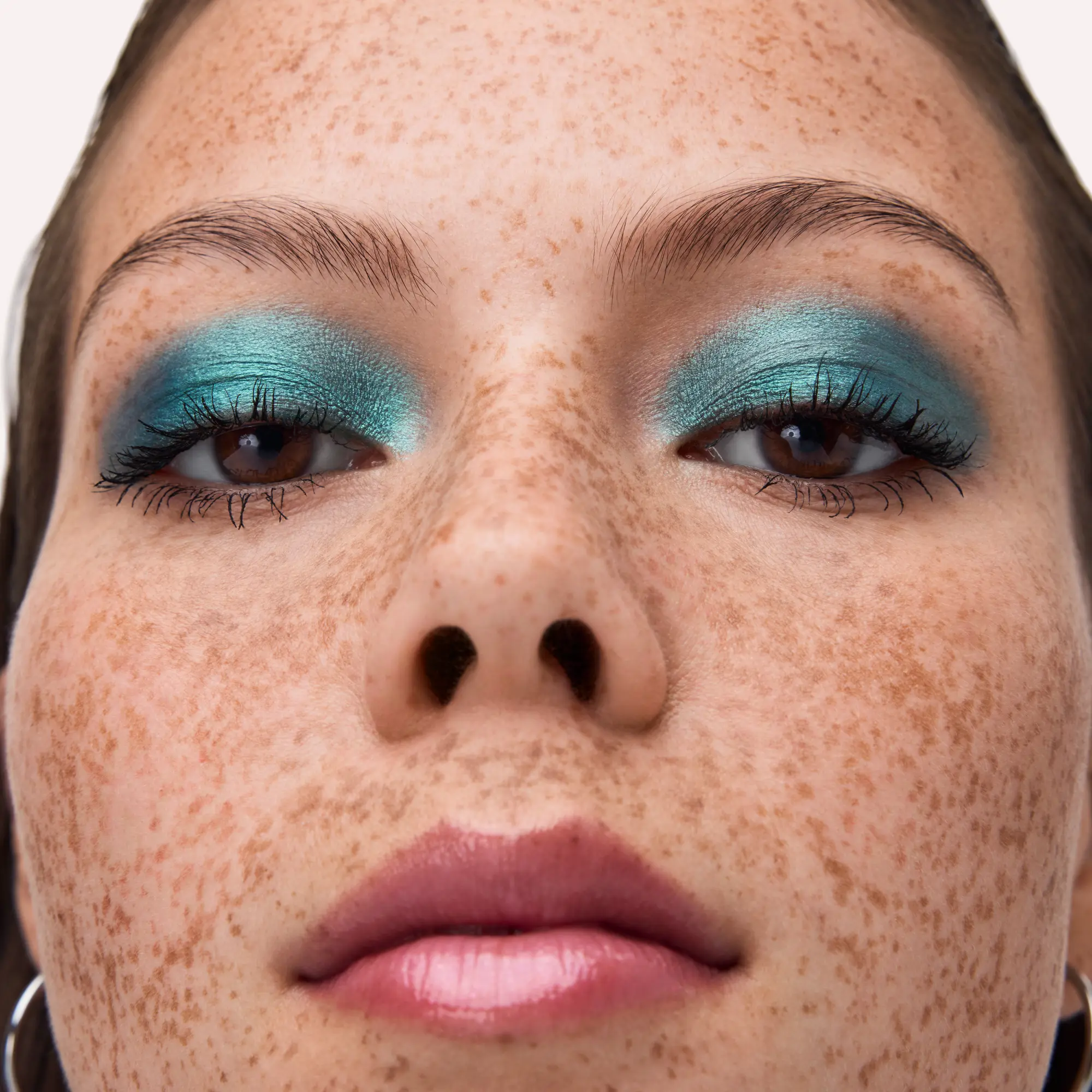 Art Couleurs Eyeshadow 430 Pacific Teal - Image 2