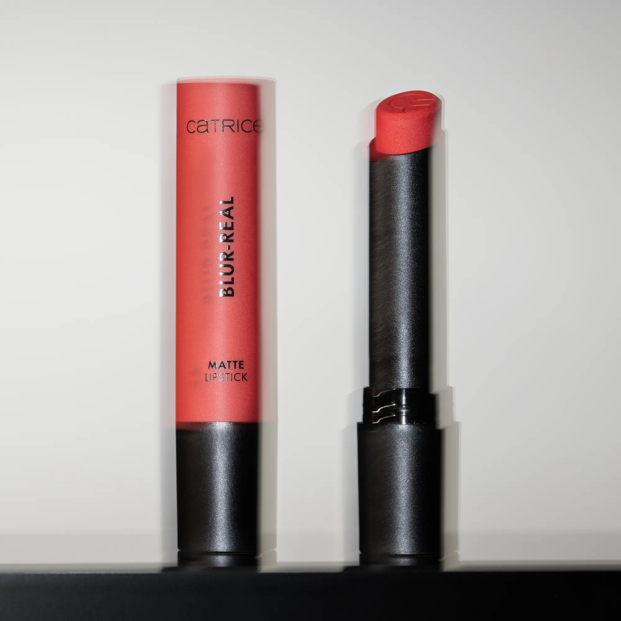 Blur-Real Matte Lipstick 060 Blurred Icon - Image 7