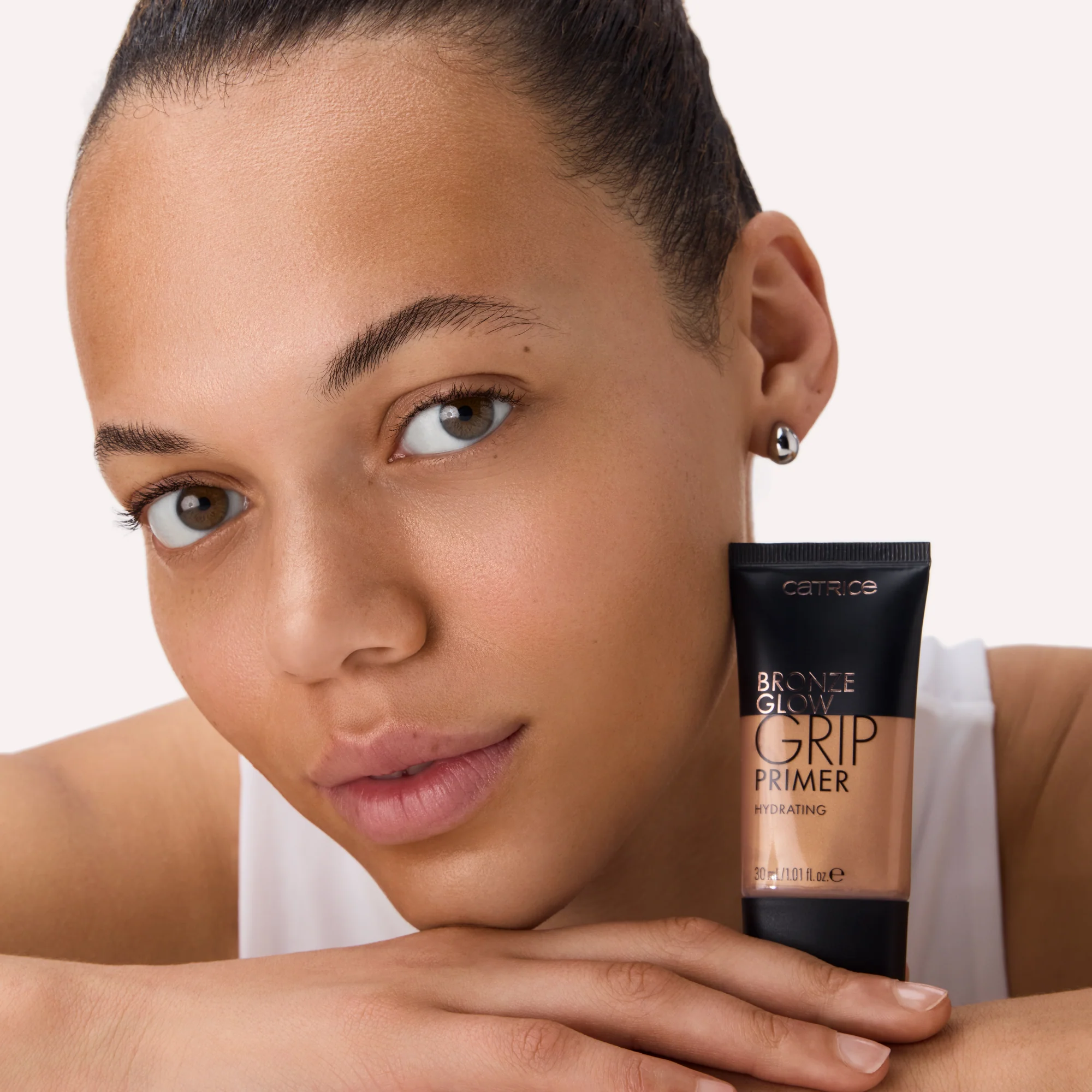 Bronze Glow Grip Primer 010 Sun Glazed - Image 6