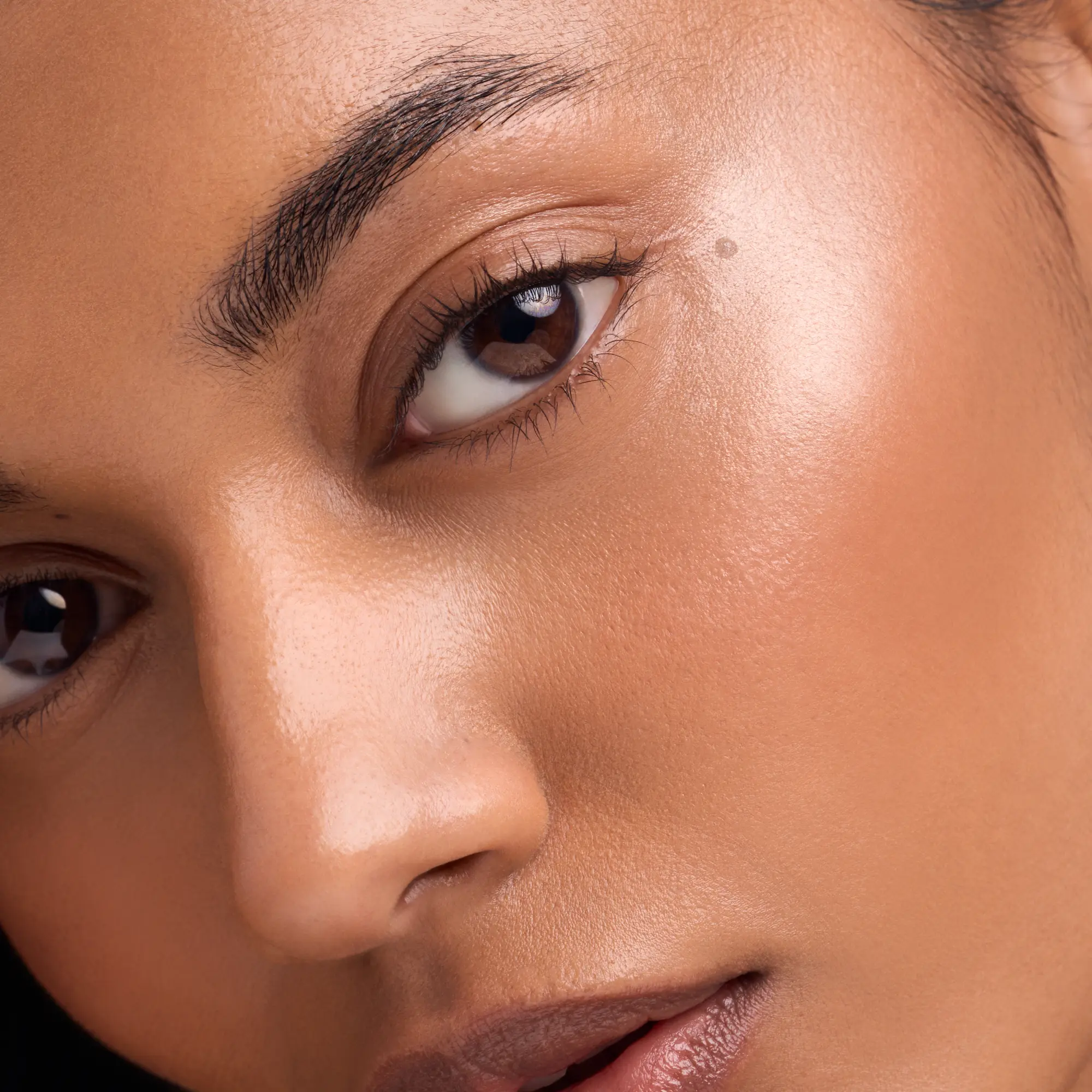 Cloud Tint Cushion Highlighter 010 Stay Halo’d - Image 2