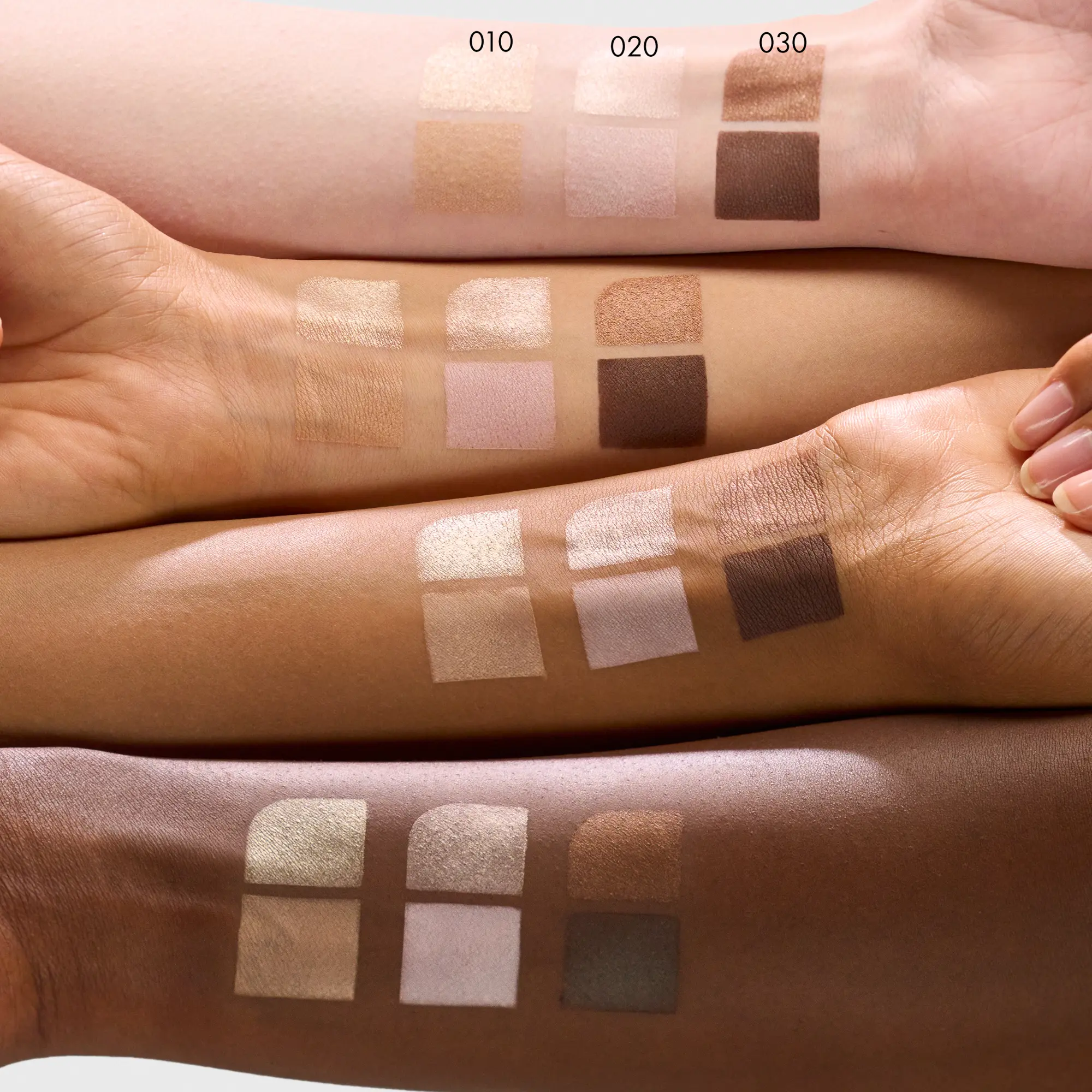 Daily Duo Eyeshadow 030 Deep Nude - Image 3