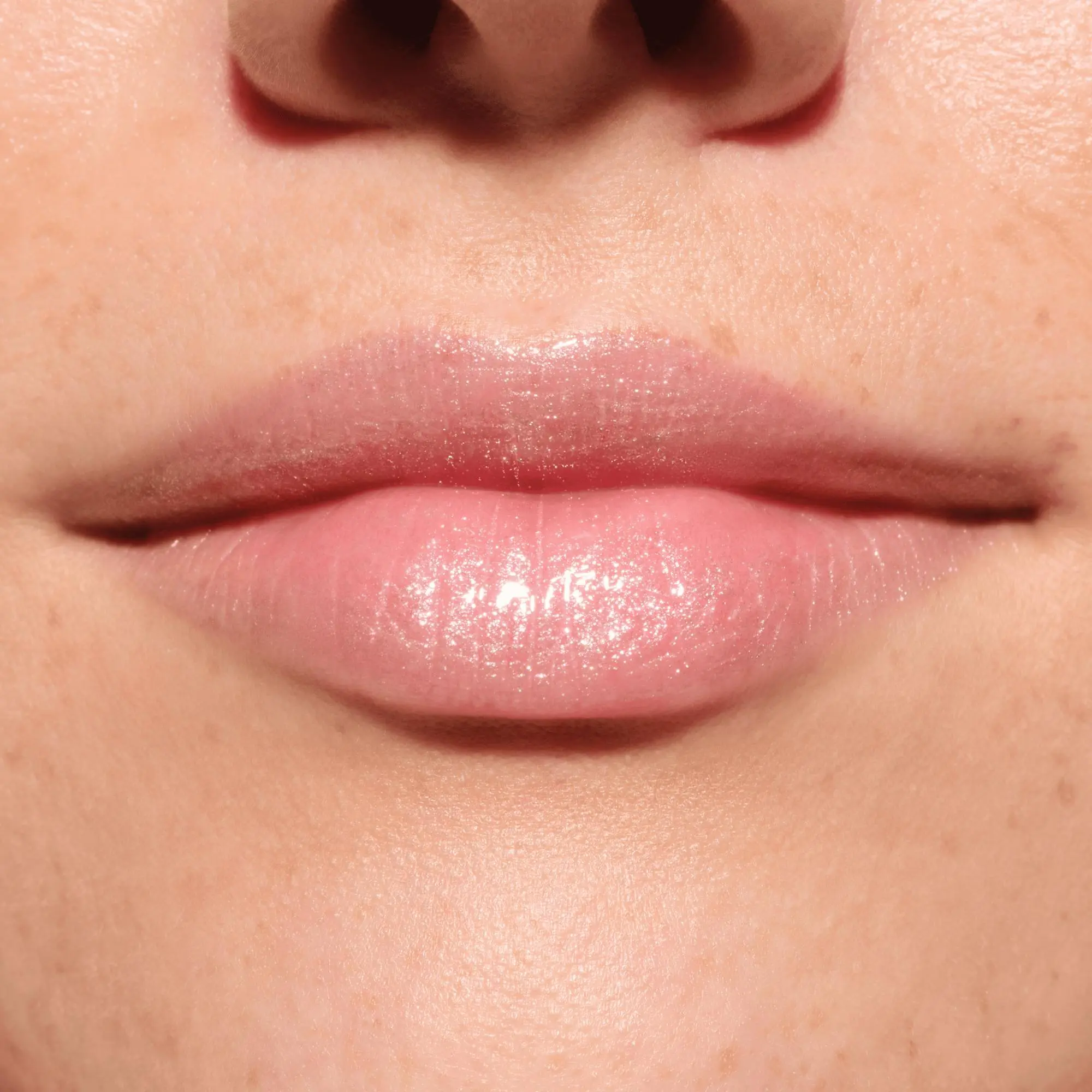 Diamond Glaze Lip Gloss 020 Poppin' Glitters - Image 2
