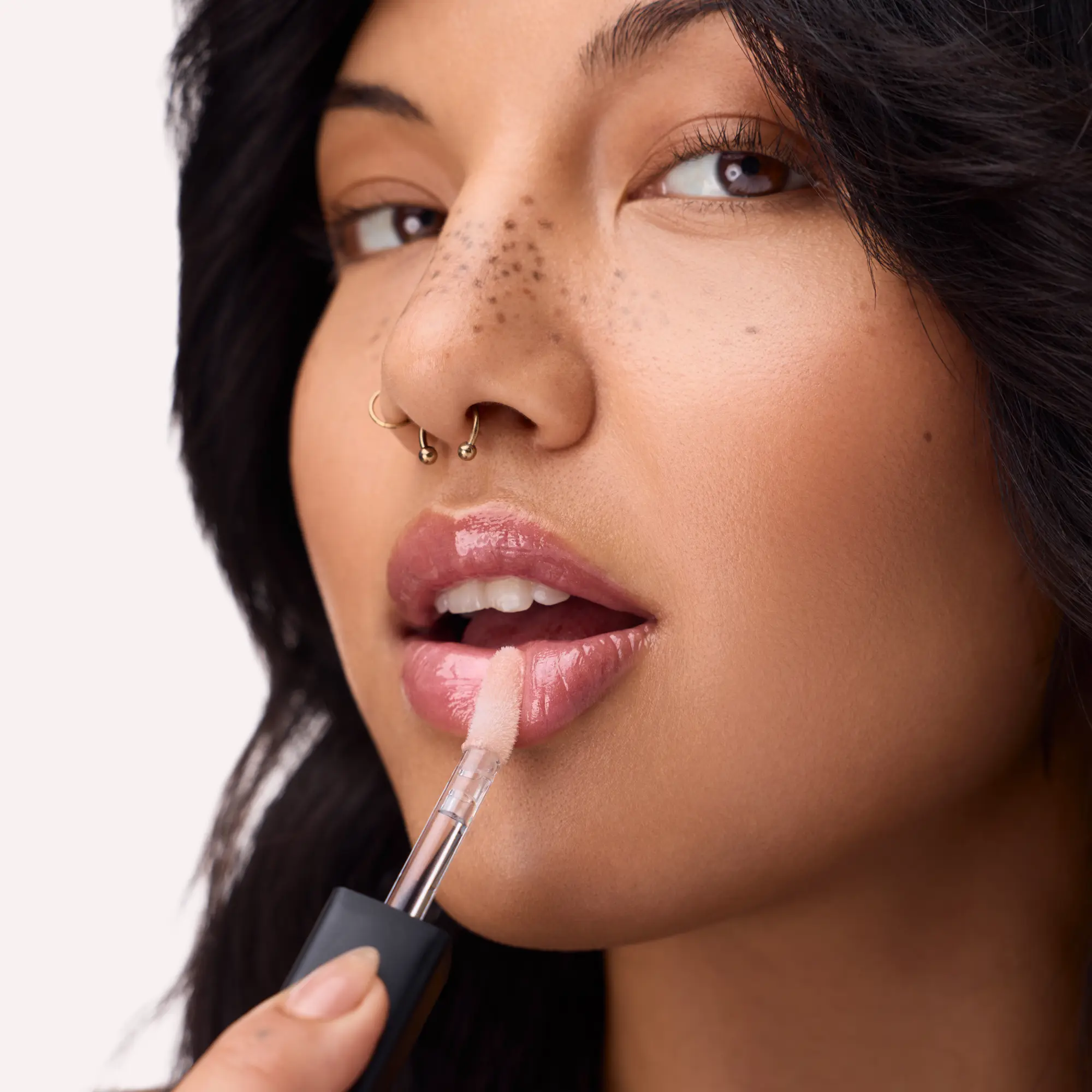 Filler Supreme Lip Gloss 080 The Sugarcoated Truth - Image 6
