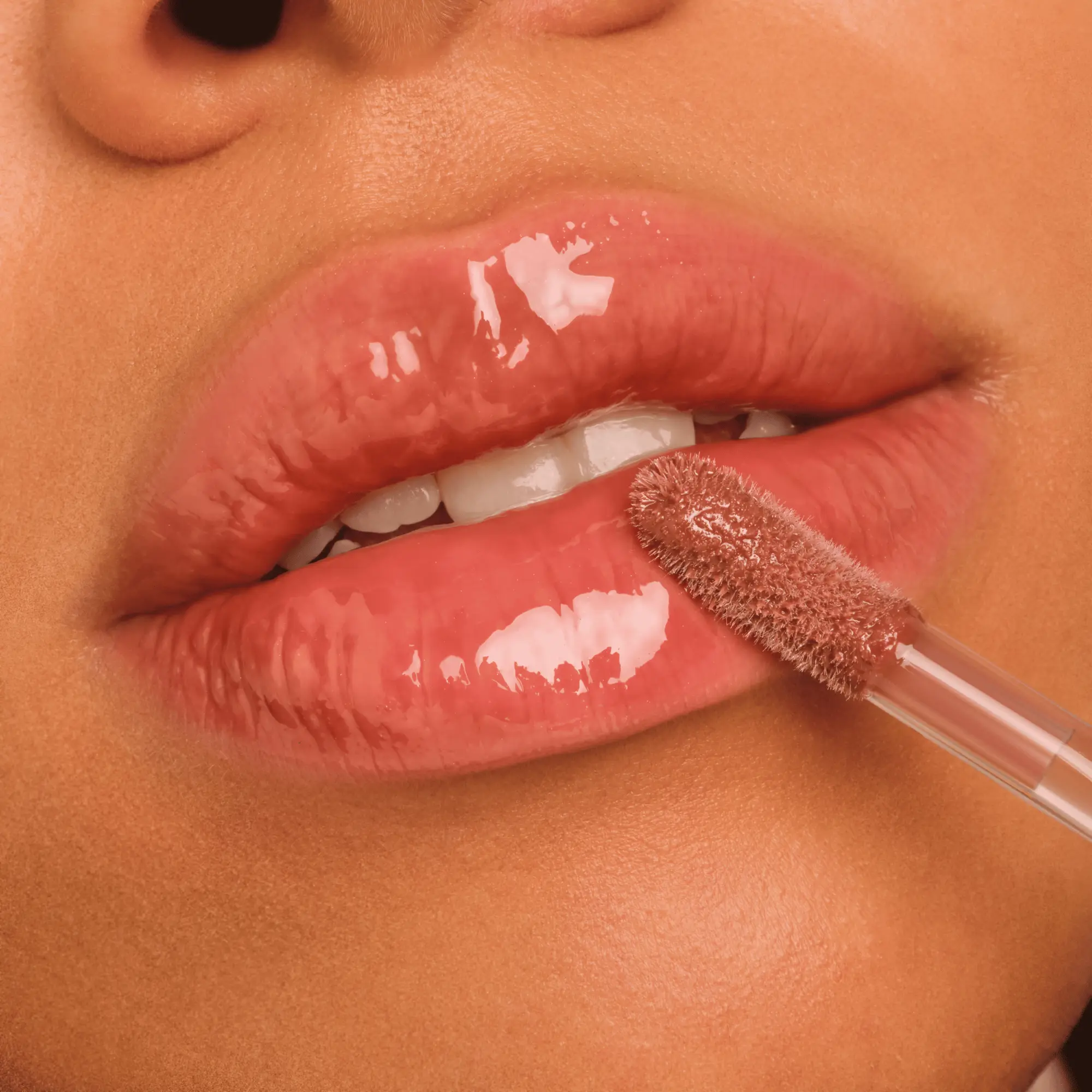 Filler Supreme Lip Gloss 090 Say Less, Serve More - Image 5