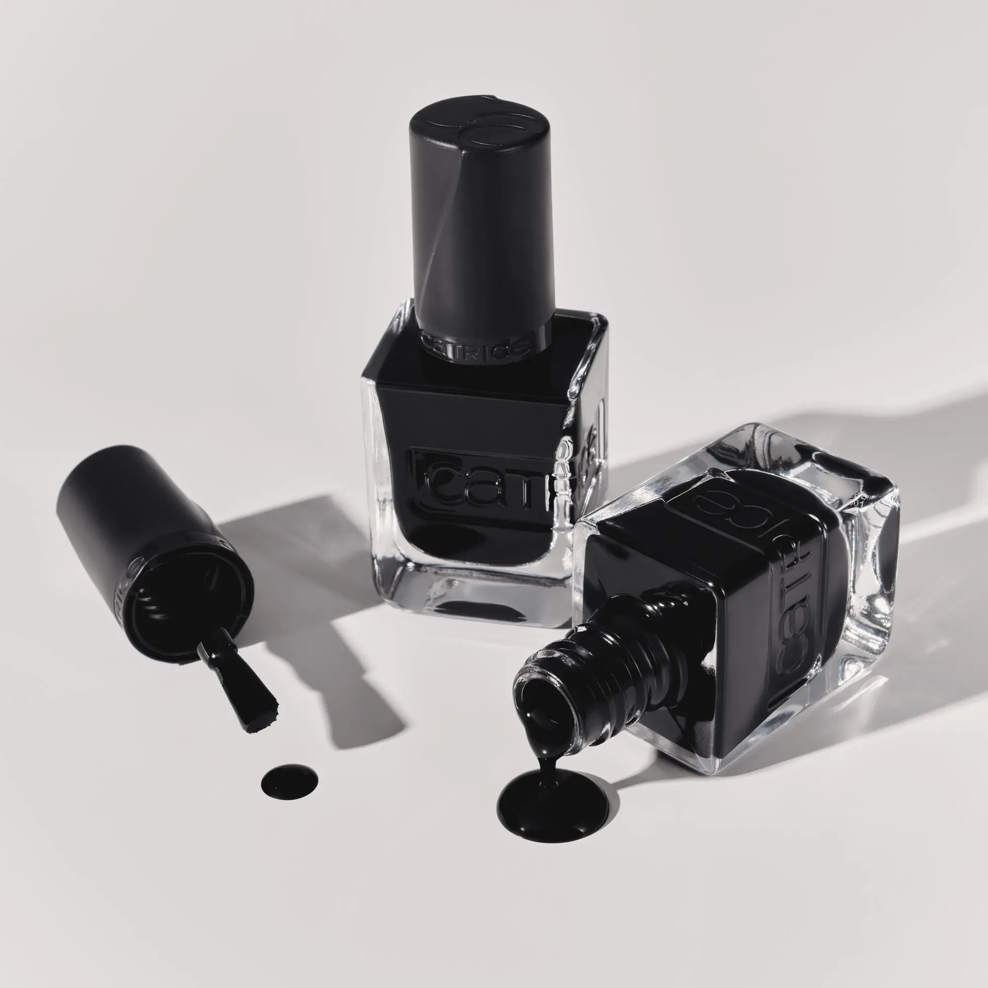 Gel Affair Nail Lacquer 037 Black To The Roots - Image 5