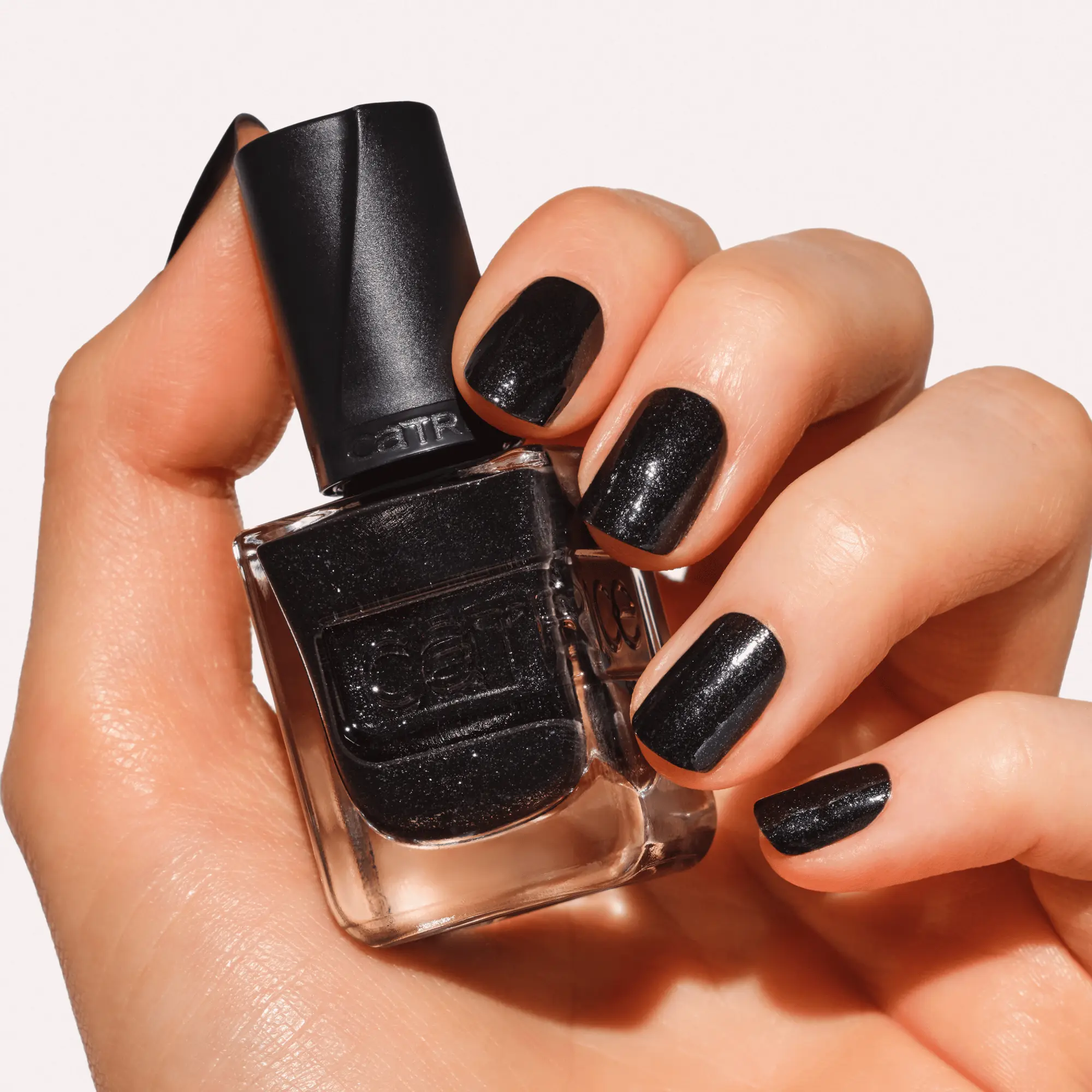 Gel Affair Nail Lacquer 044 Sparkle Like It's Midnight - Image 2