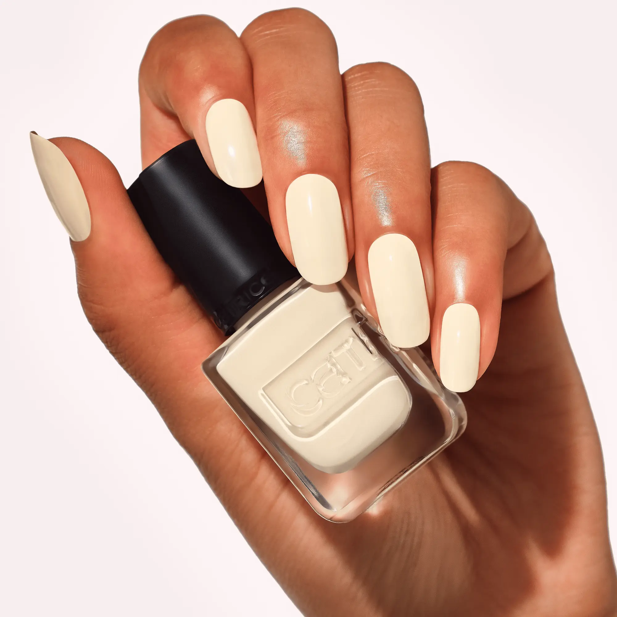 Gel Affair Nail Lacquer 054 Vanilla Fade - Image 3