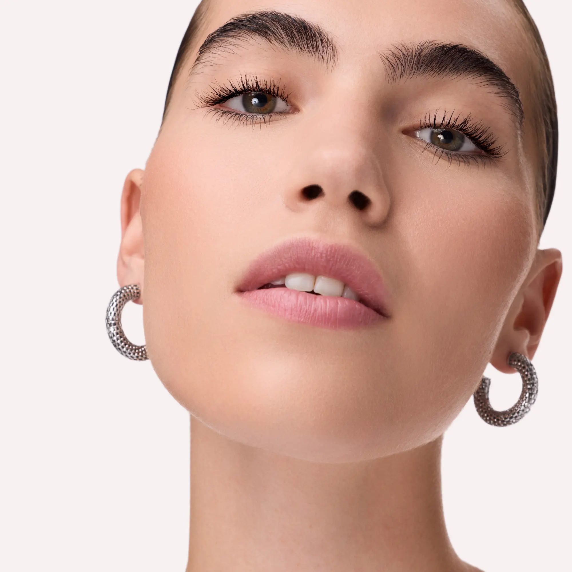 Glam & Doll Sculpt & Volume Mascara Waterproof - Image 6