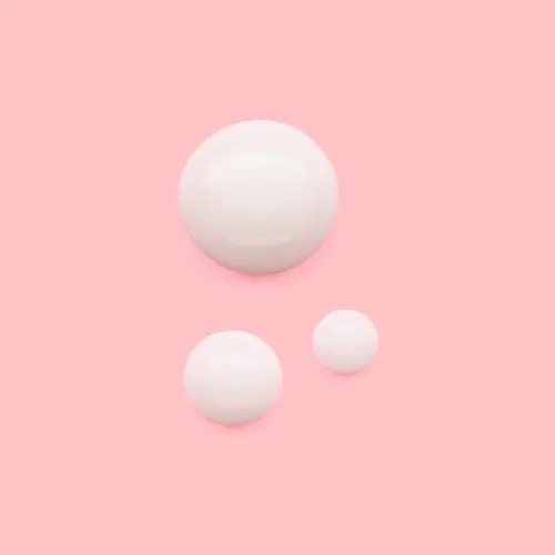 Glow Super Vitamin Serum - Image 3
