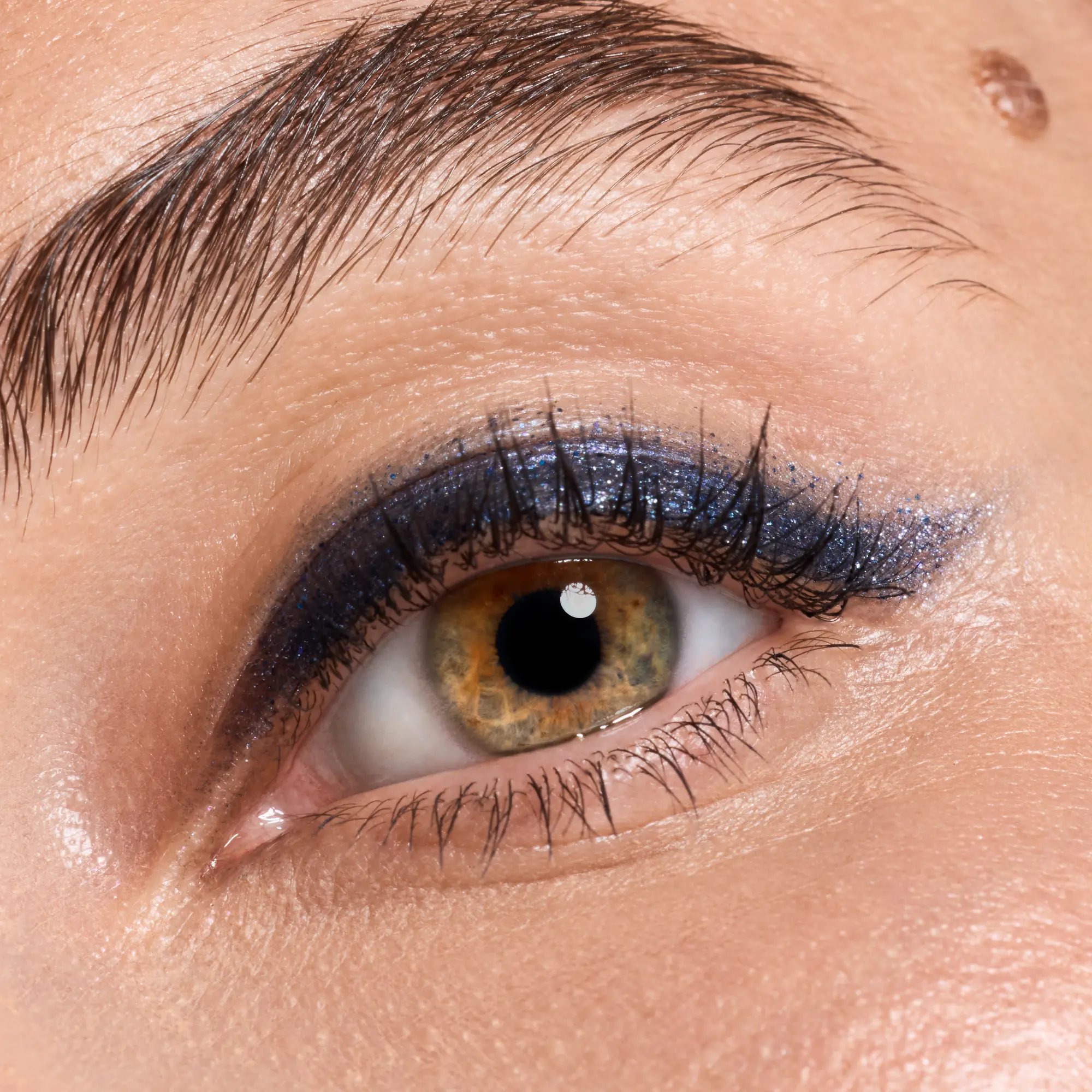 Jewel Glide Effect Eye Pencil 030 Midnight Sapphire - Image 2