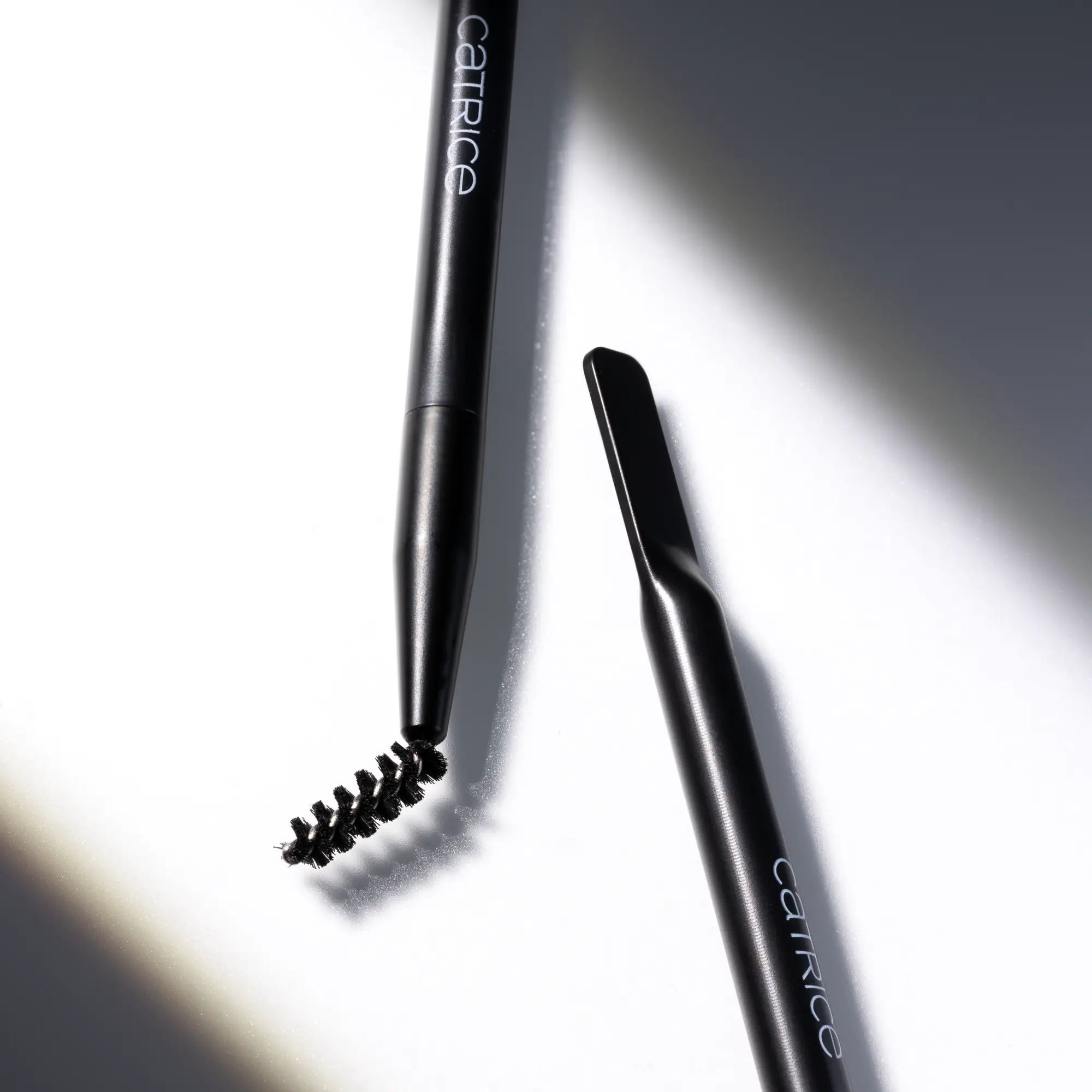 Lift & Laminate Brow Tool - Image 6
