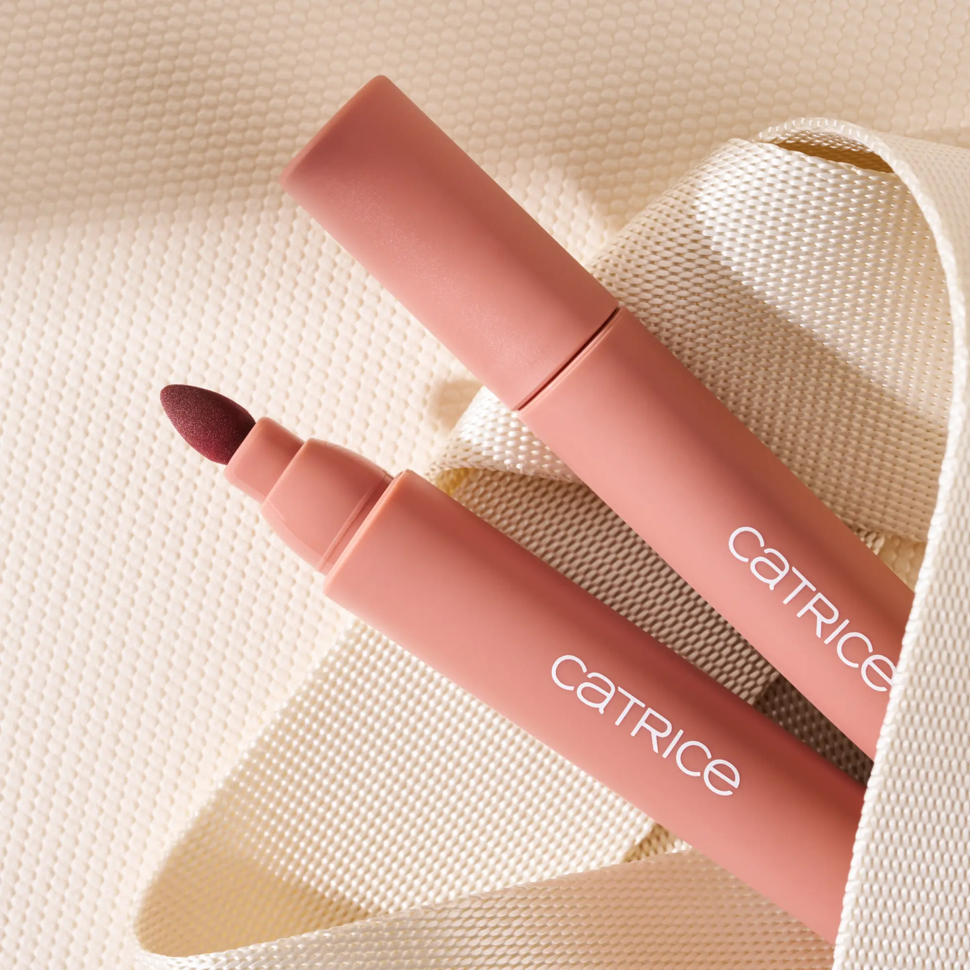 My Core Essentials Ultra Power Lip Stain C01 Core Confidence - Image 2