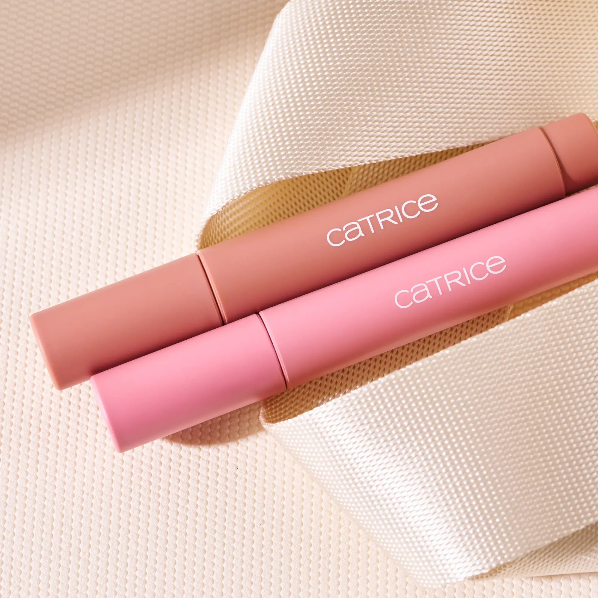 My Core Essentials Ultra Power Lip Stain C02 Core Power - Image 3