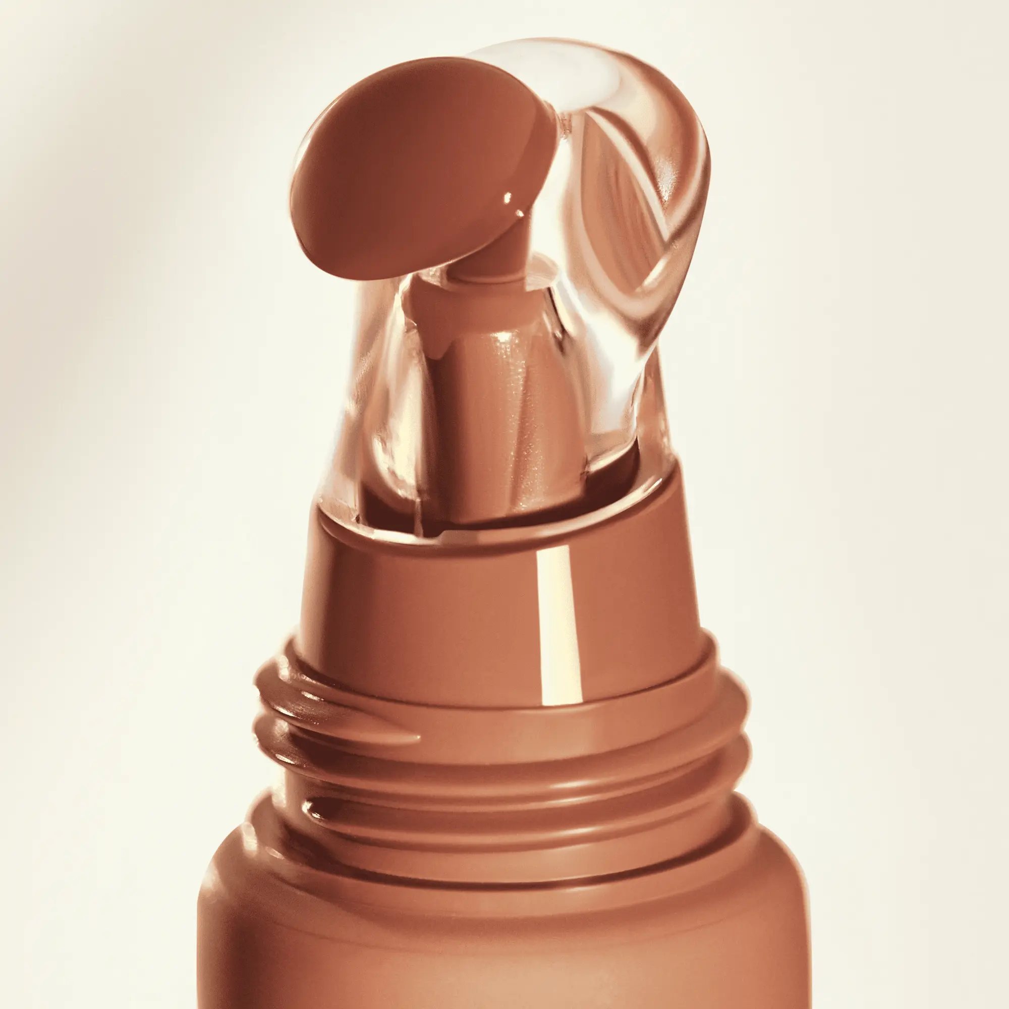 Peptide Bliss Glossy Lip Balm 040 Toffee Touched - Image 6
