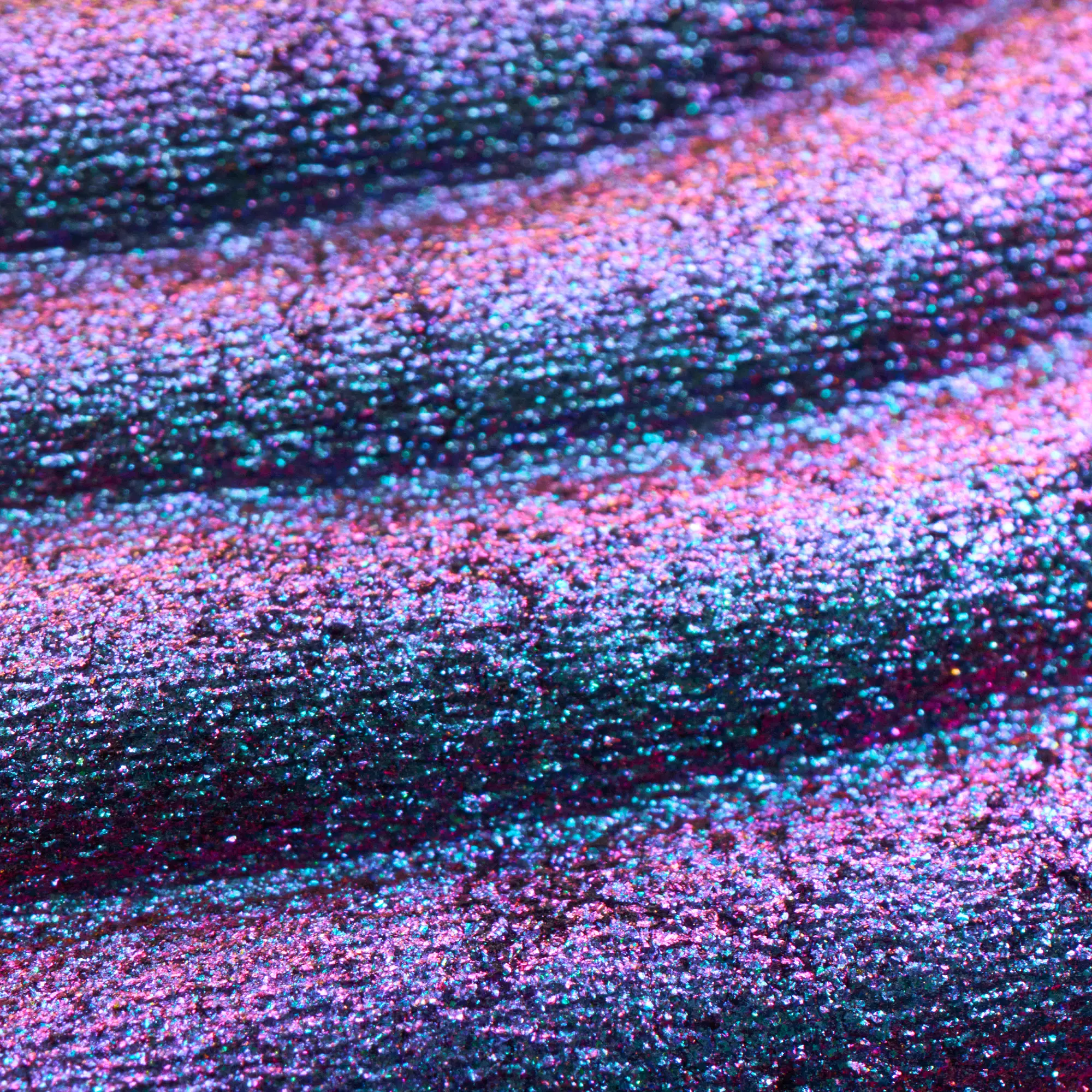 Prismatic Shift Eyeshadow 030 Midnight Wave - Image 10