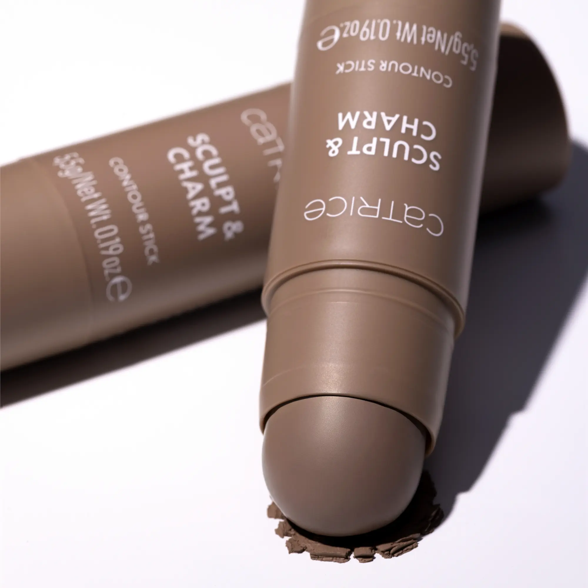 Sculpt & Charm Contour Stick 010 Ash - Image 7