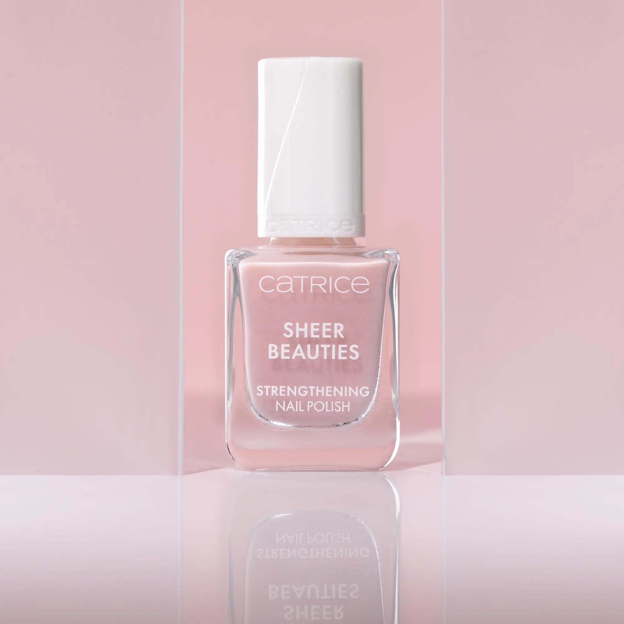 Sheer Beauties Strengthening Nail Polish 030 Barely Blushed - Image 5