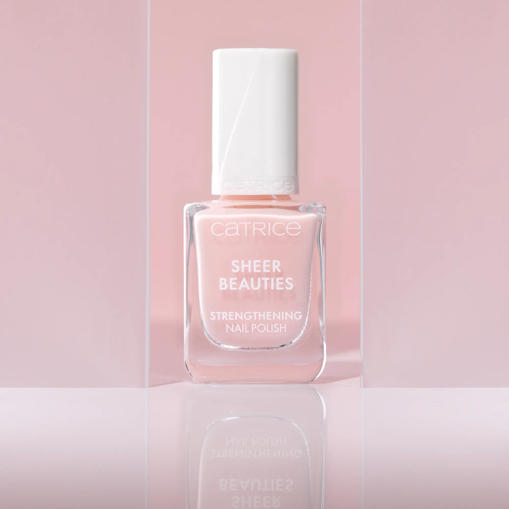 Sheer Beauties Strengthening Nail Polish 040 Fluffy Cotton Candy - Image 4