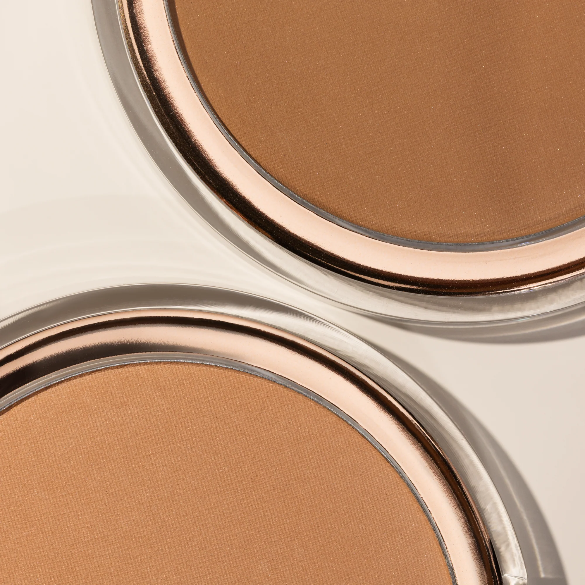Skin Luminous Bronzer 020 - Image 4