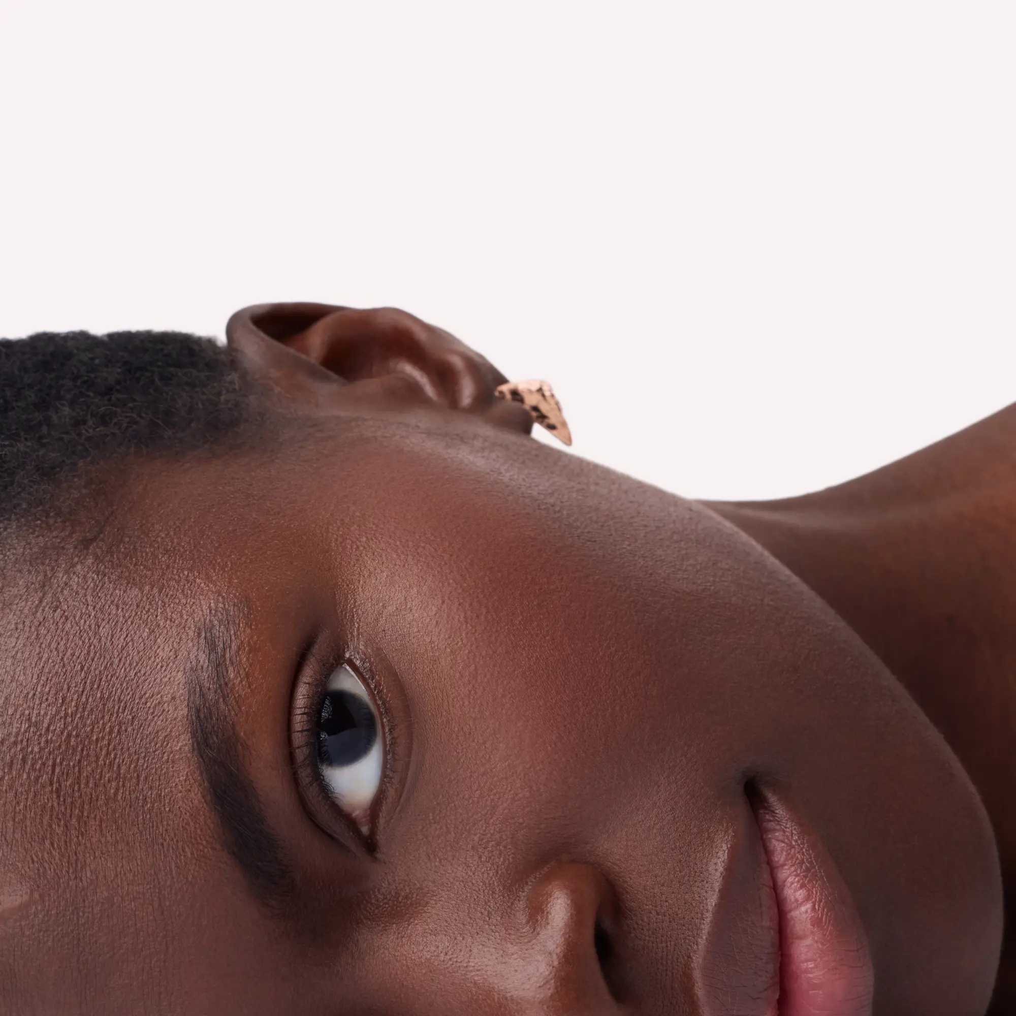 Soft Blur Powder Blush 030 Cinnamon Sugar - Image 5