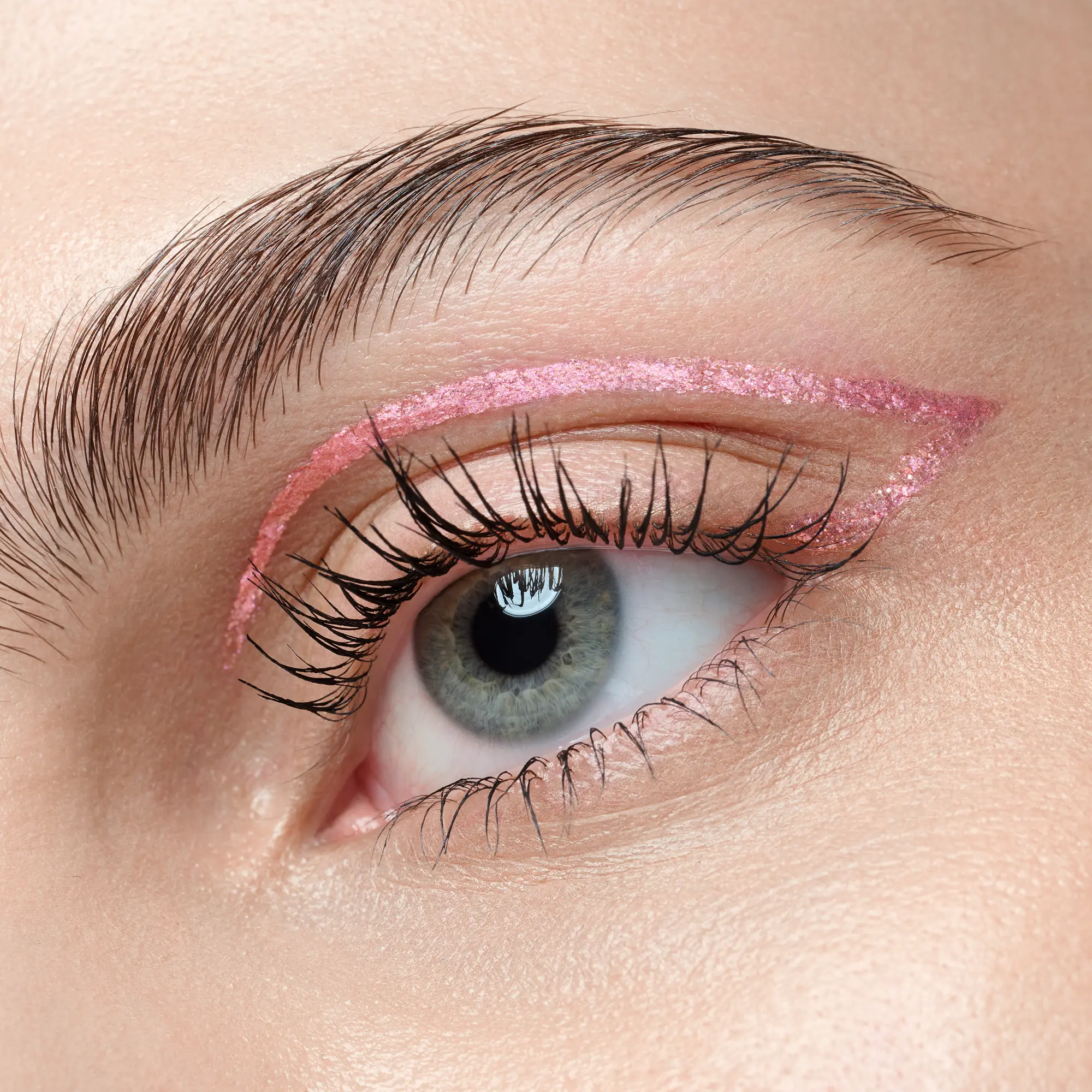 Space Glam Liquid Effect Eyeliner 040 Pink Stardust - Image 2
