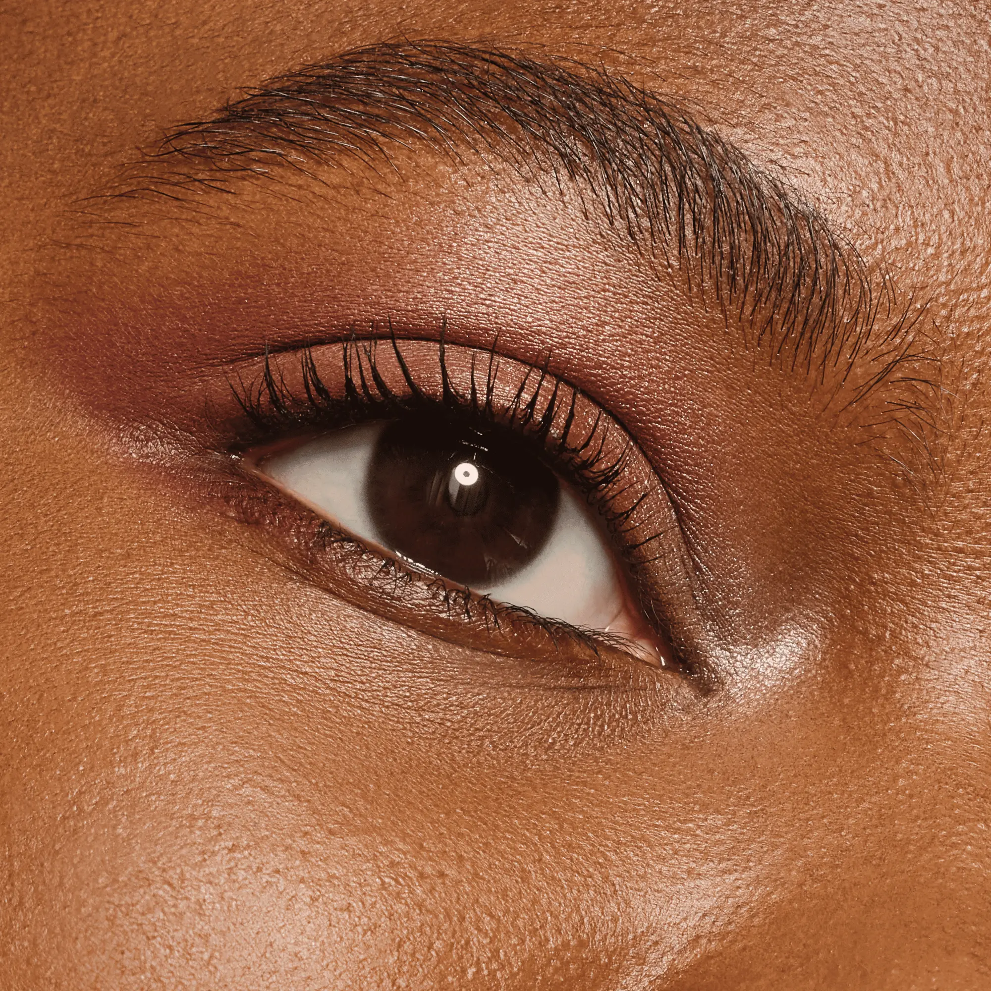 The Deep Velvet Eyeshadow Palette - Image 4