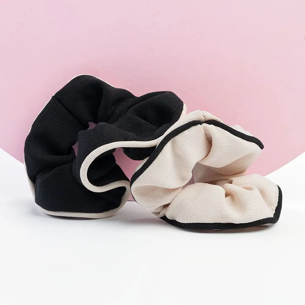 Contrast Scrunchies Set - Image 4