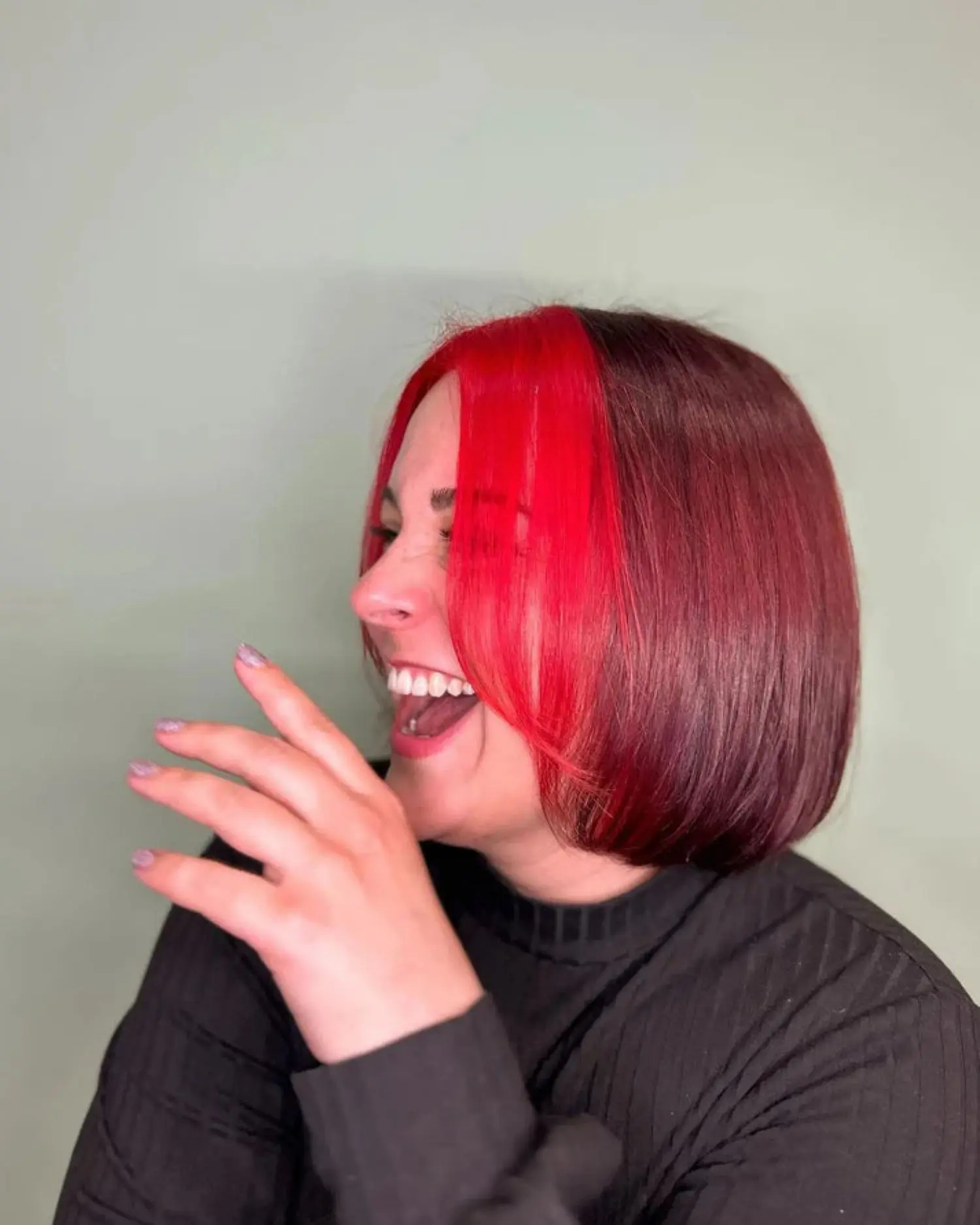 40 Vermillion Red - Image 5