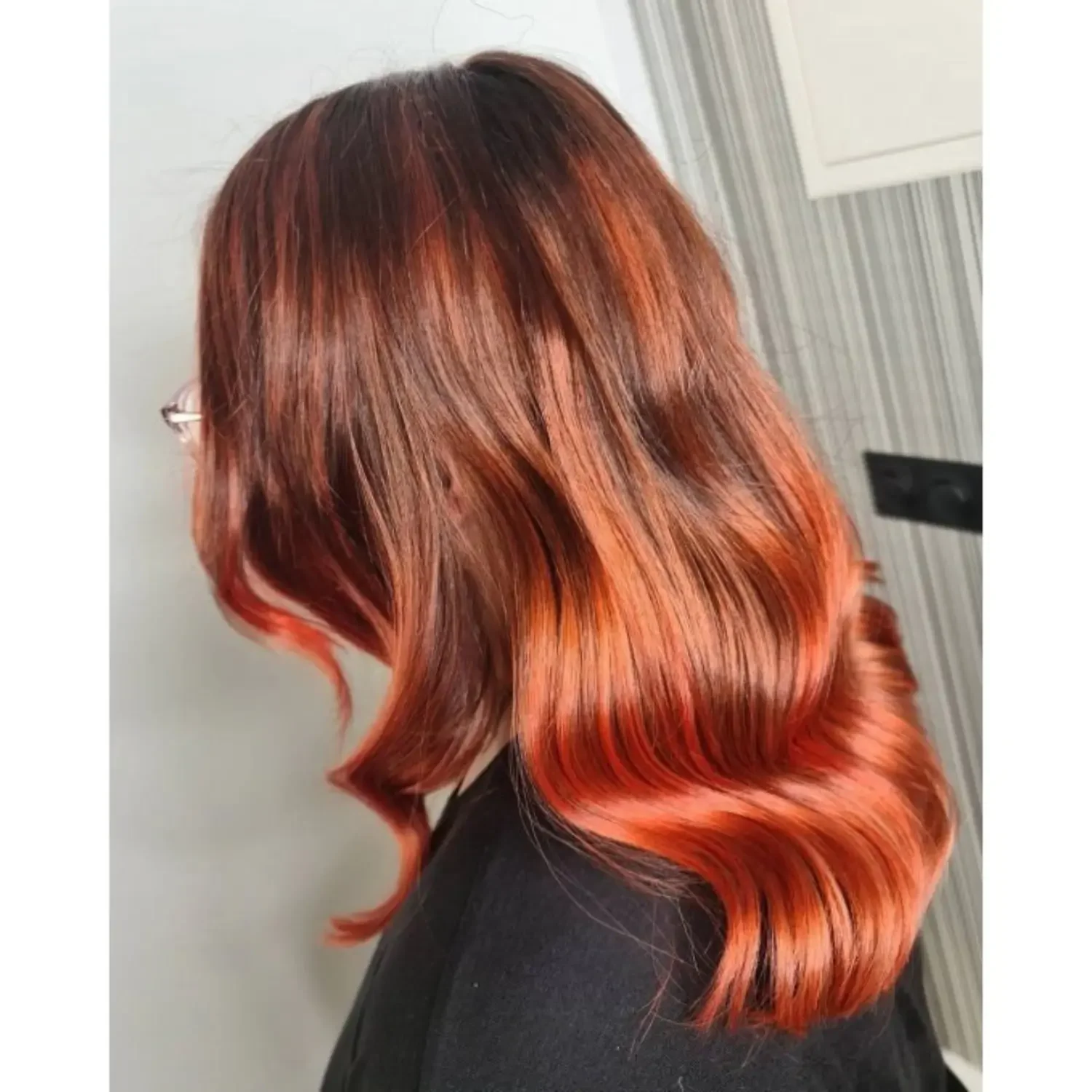 57 Coral Red - Image 2