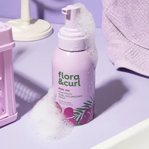 Curl Volumizing Foam Sweet Hibiscus - Image 4