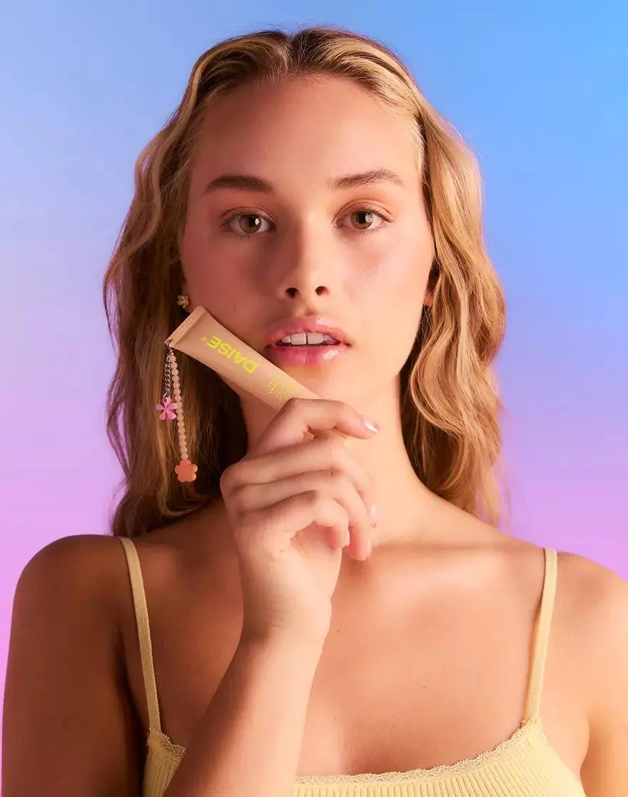 Lip Butter Balm Very Vanilla - Image 3