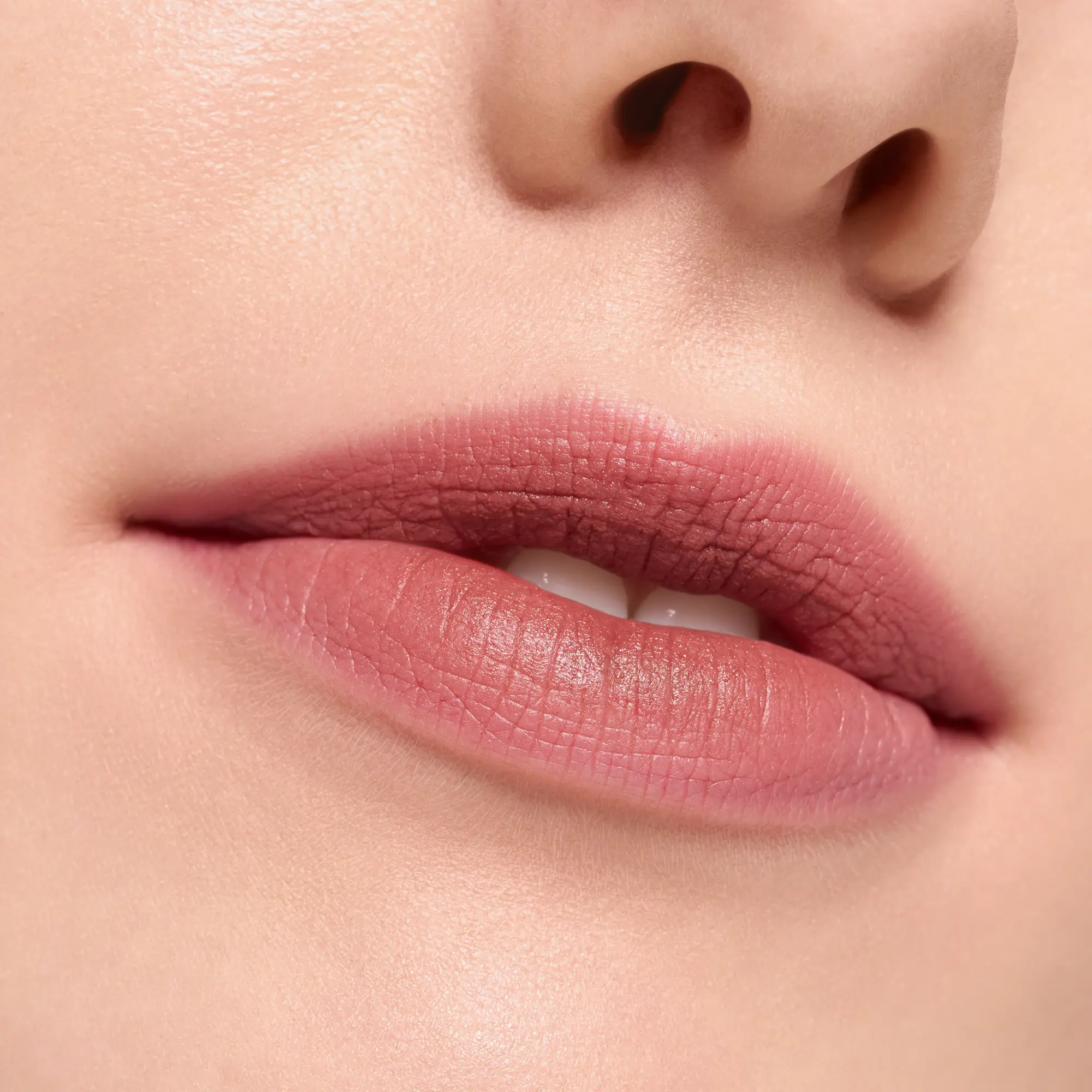 Blur Soufflé Matte Lip Cream 01 Deep Scroll - Image 2