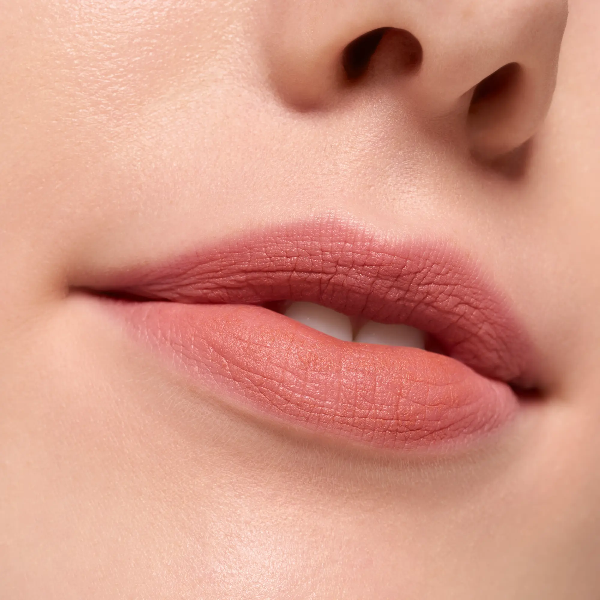 Blur Soufflé Matte Lip Cream 02 Spice Filter - Image 4