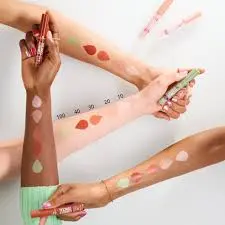 Correct & Conceal Under Eye Brightening Concealer - Image 2