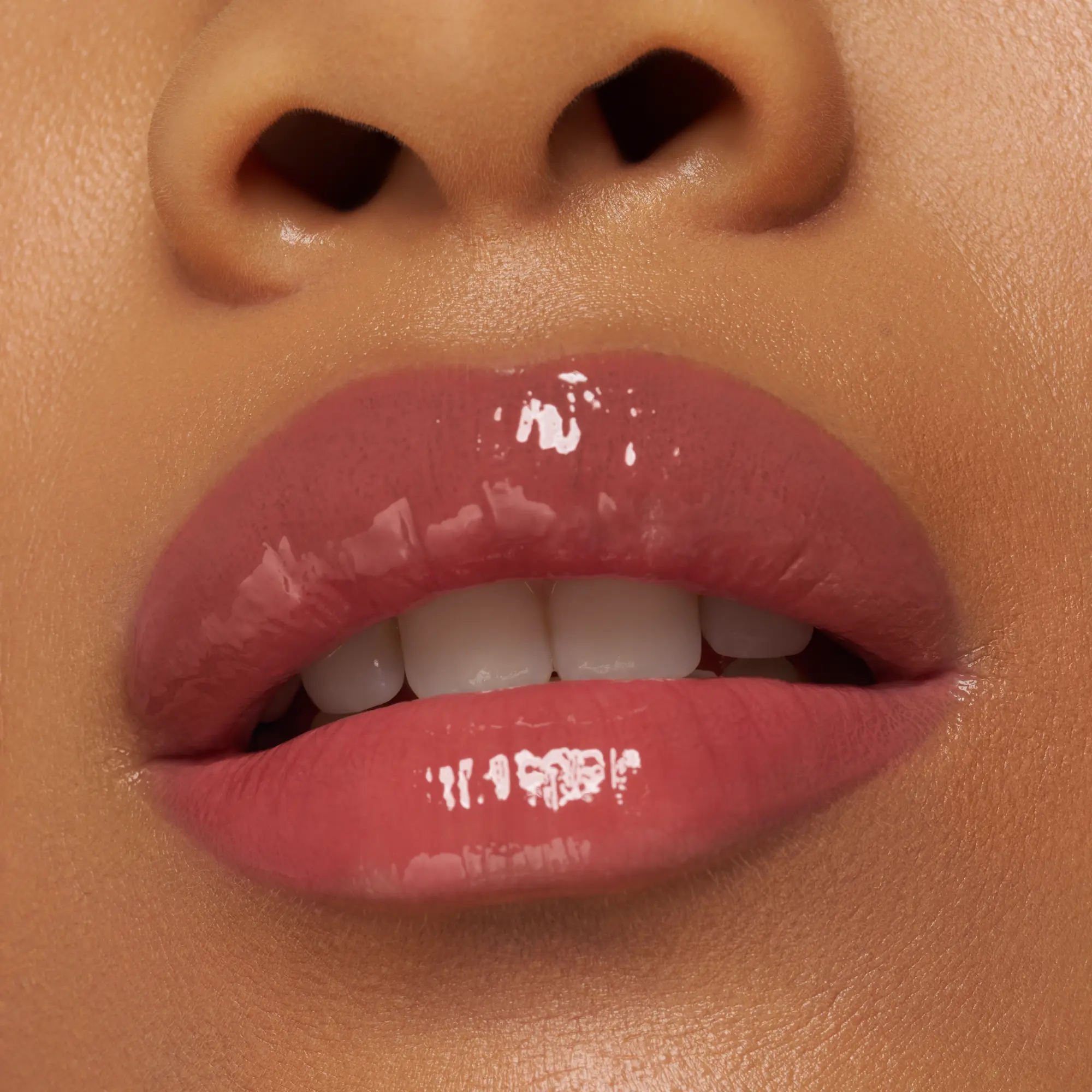 Extreme Shine Volume Lipgloss 17 Mocha Mingle - Image 2