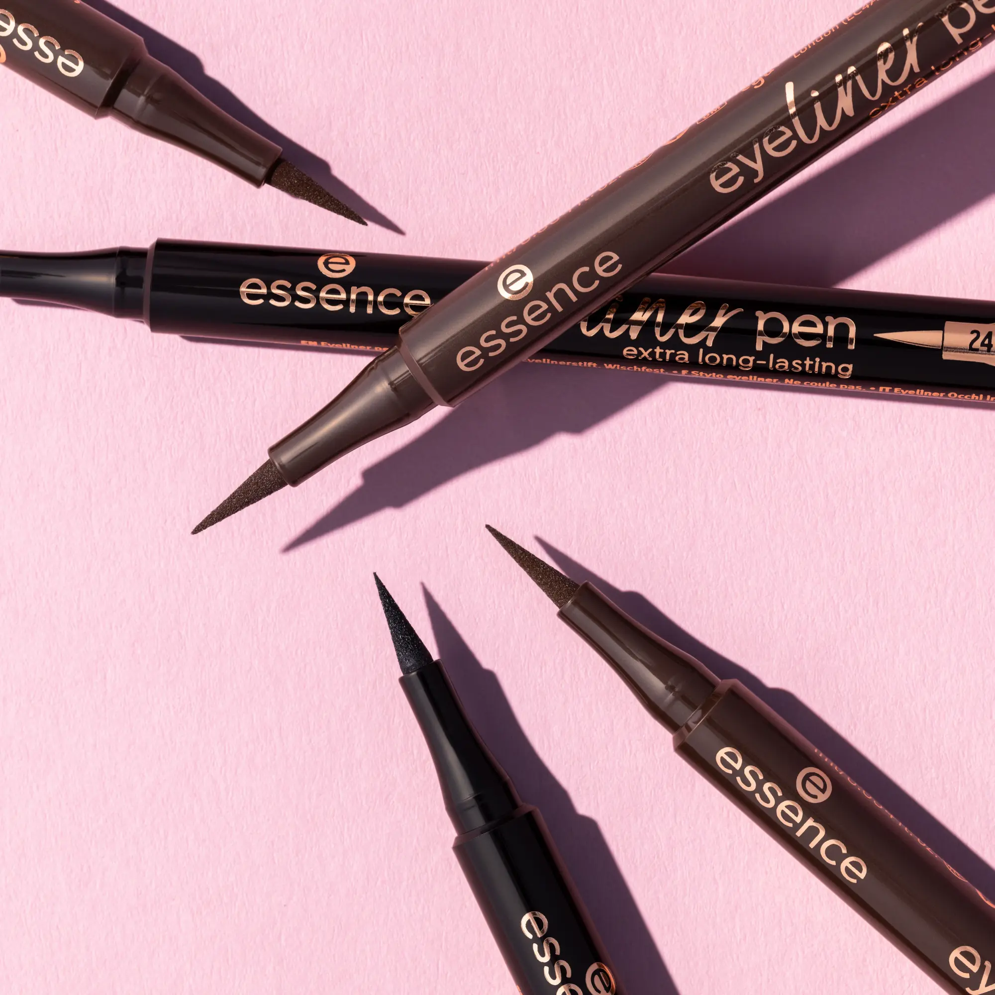 Eyeliner Pen Extra Long Lasting 020 Brown - Image 7