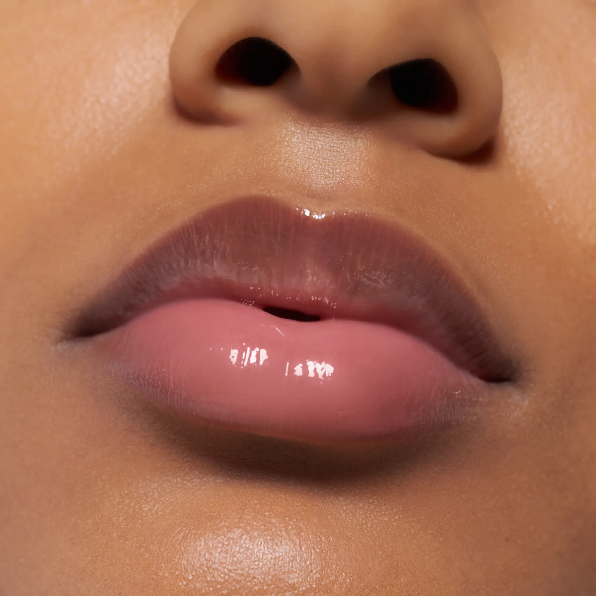 GLOWcerin Glycerin Lip Treatment 02 Glow Me Maybe - Image 3