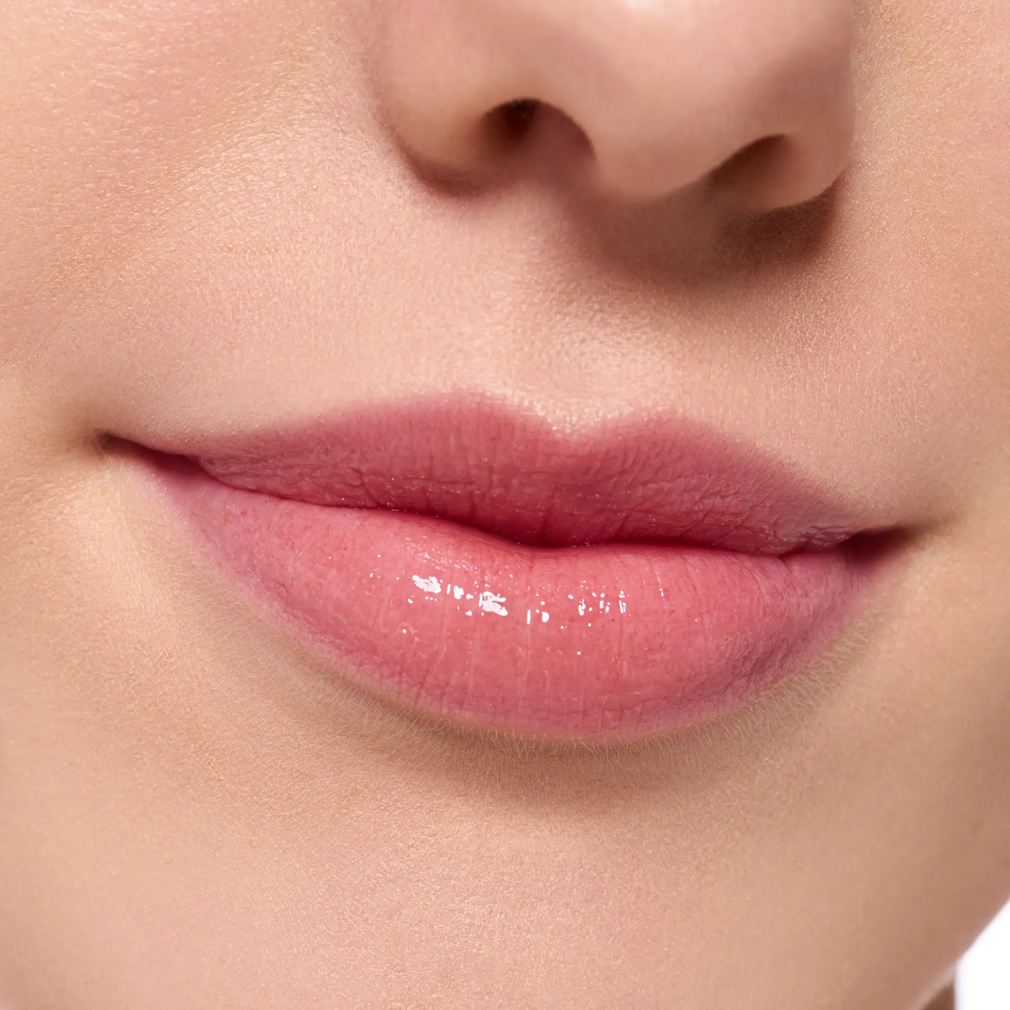 Juicy Bomb Shiny Lipgloss 109 Bee Mine - Image 6