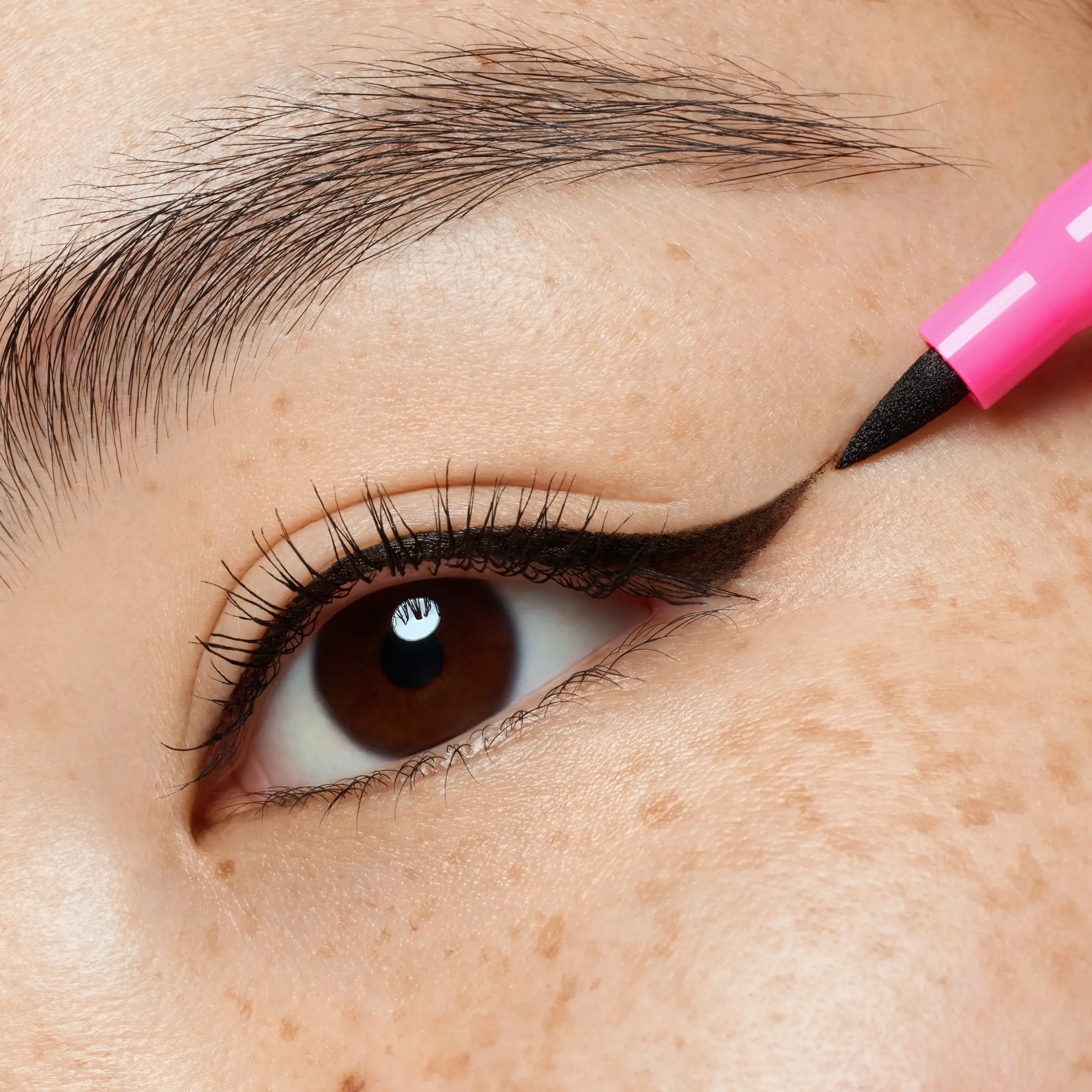 Line It Like A Pro! Liner 01 Black - Image 4