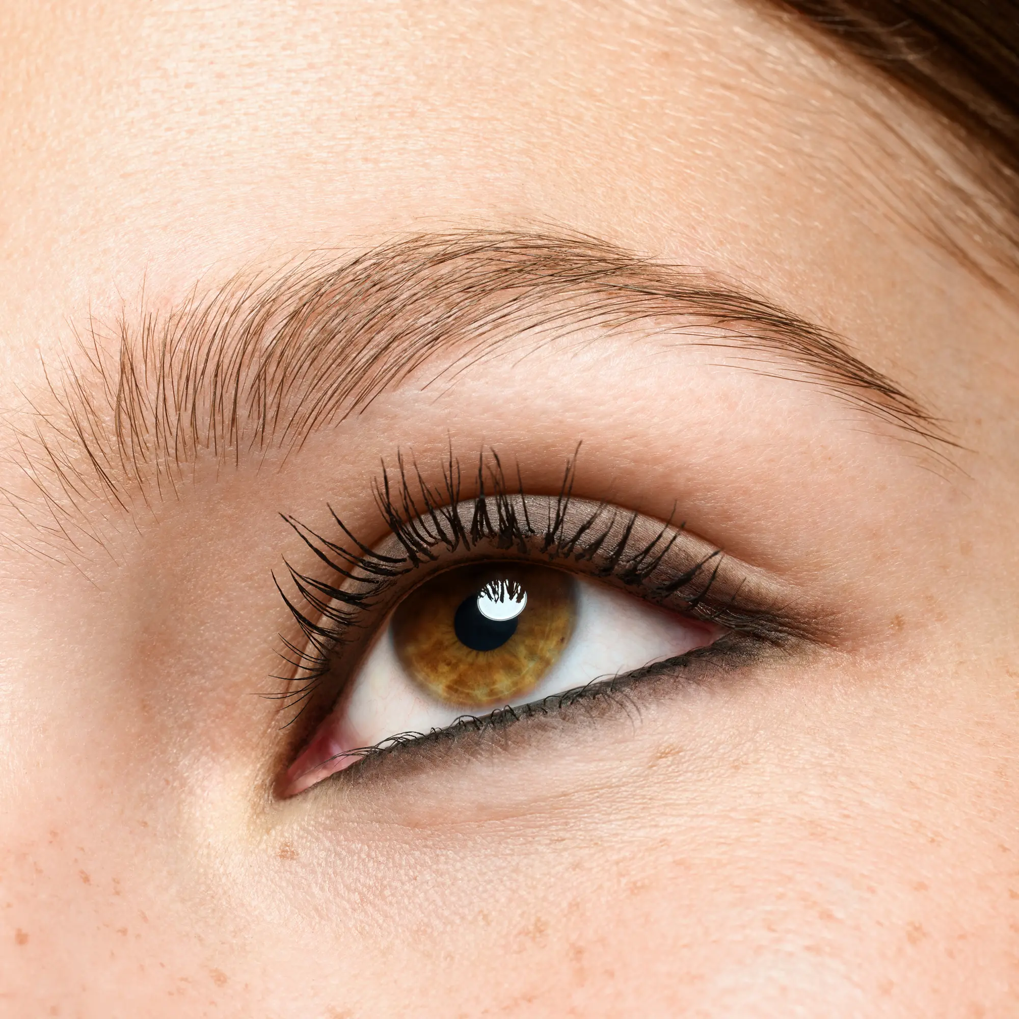 Satin Blend Gel Eyeliner 01 Pure Black - Image 4
